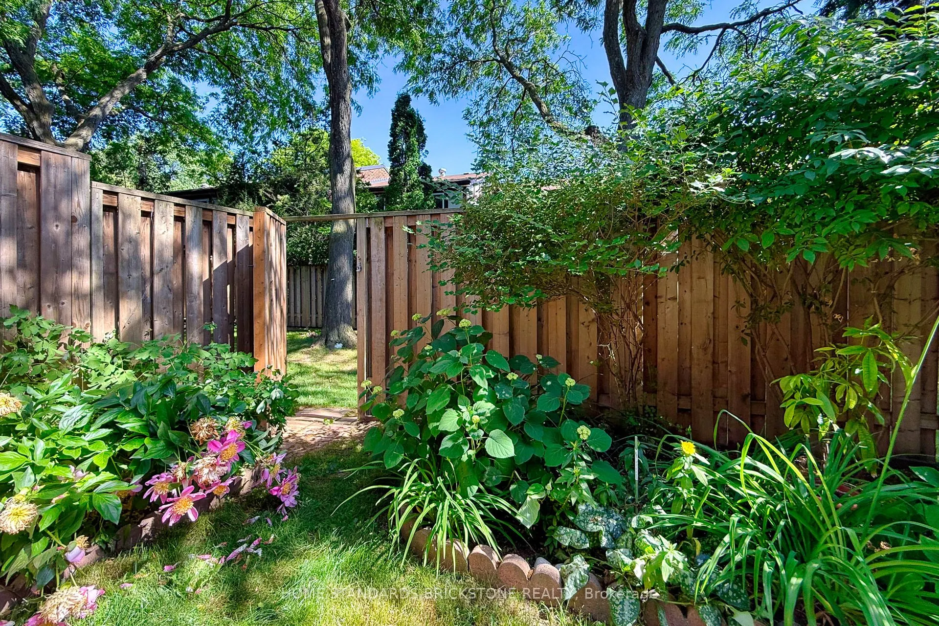 11 Reith Way, #405