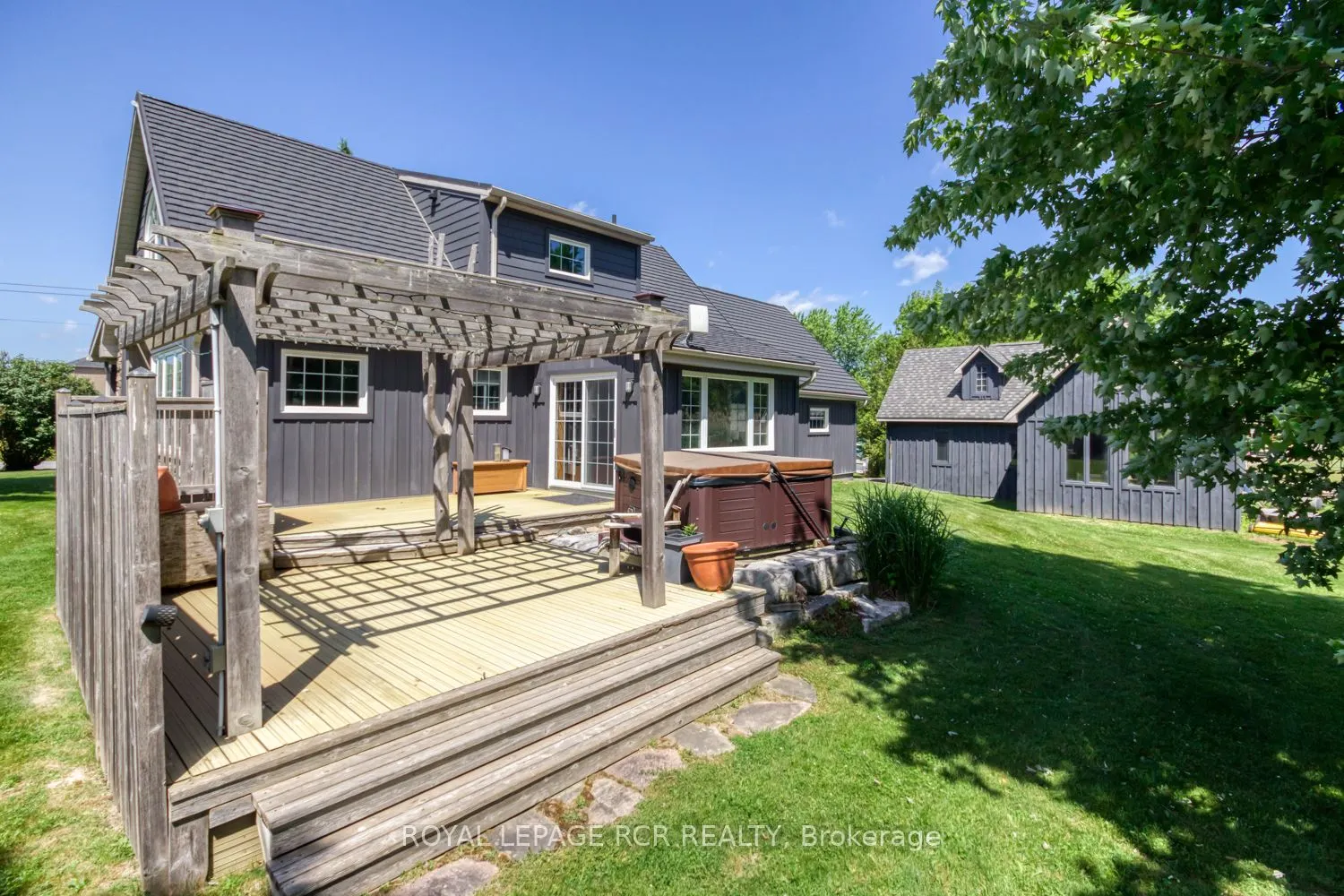 2163 Concession 8 Road