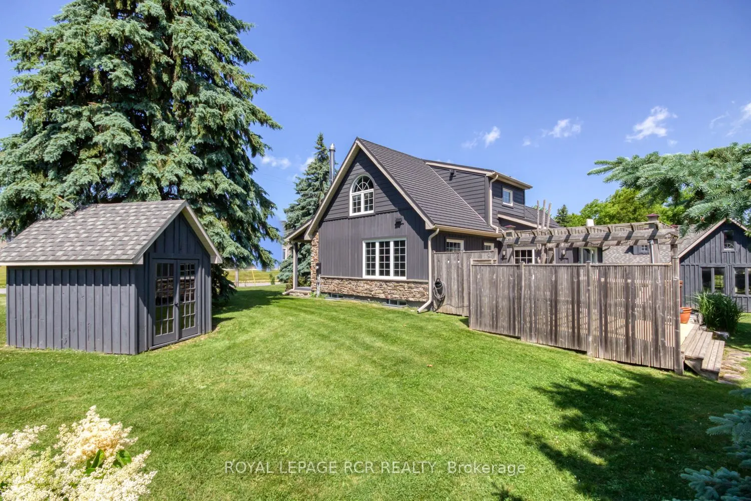 2163 Concession 8 Road