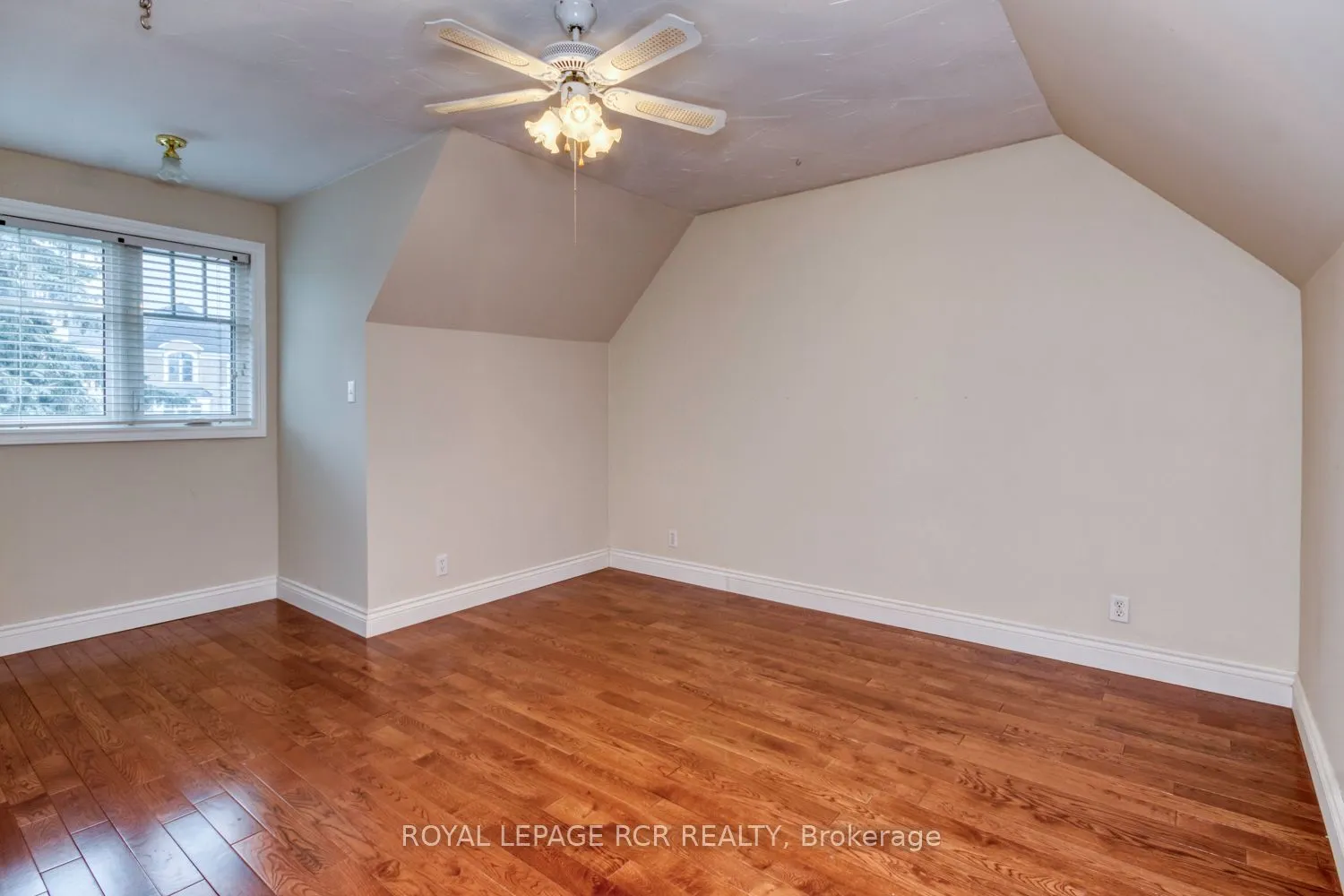 2163 Concession 8 Road