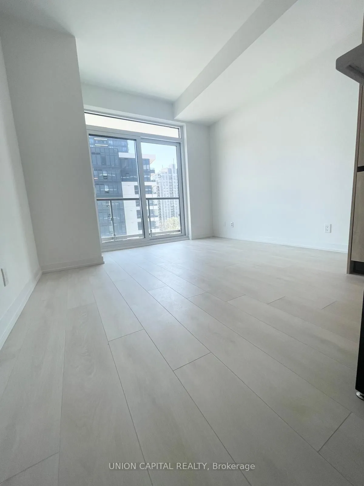 7950 Bathurst Street, #917
