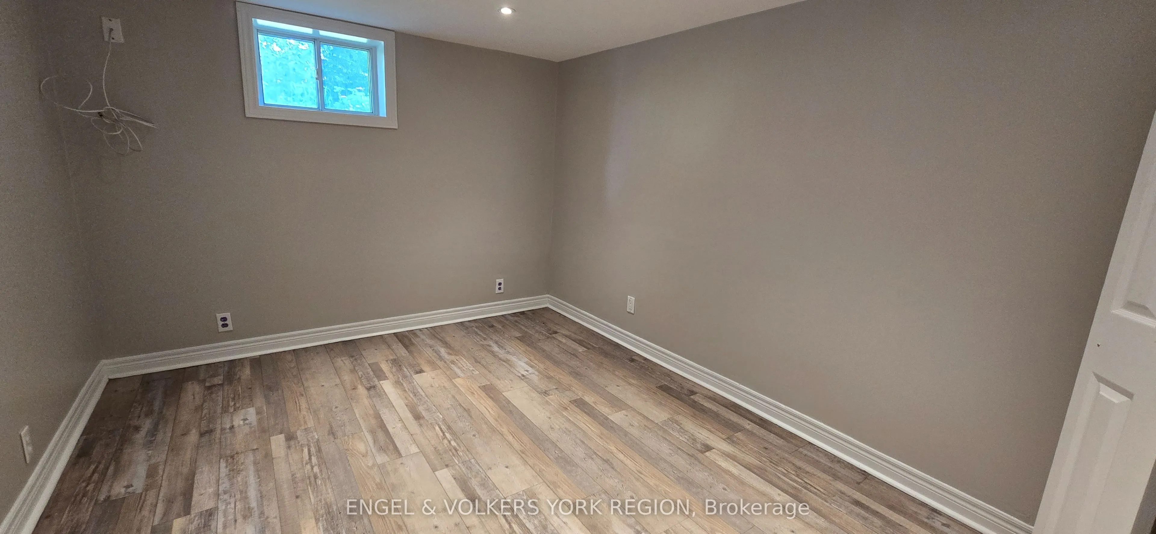 117 Septonne Ave Avenue, #B