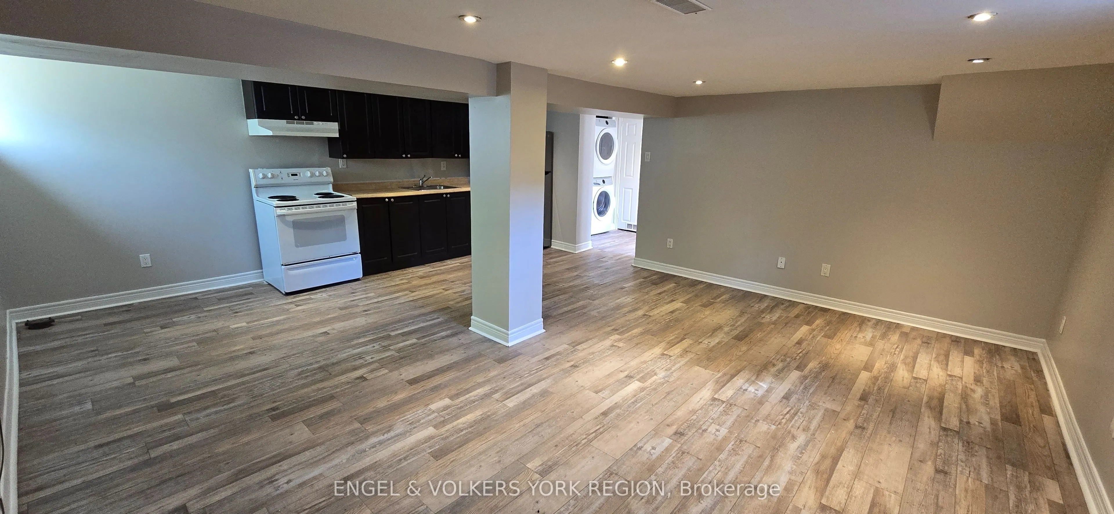 117 Septonne Ave Avenue, #B