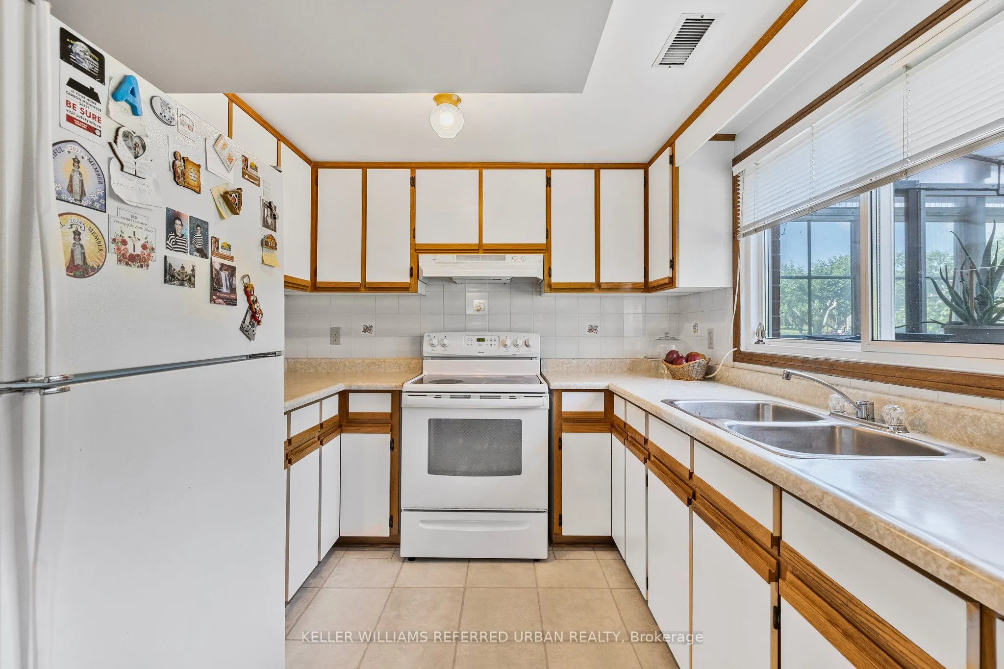 160 Miller Park Avenue