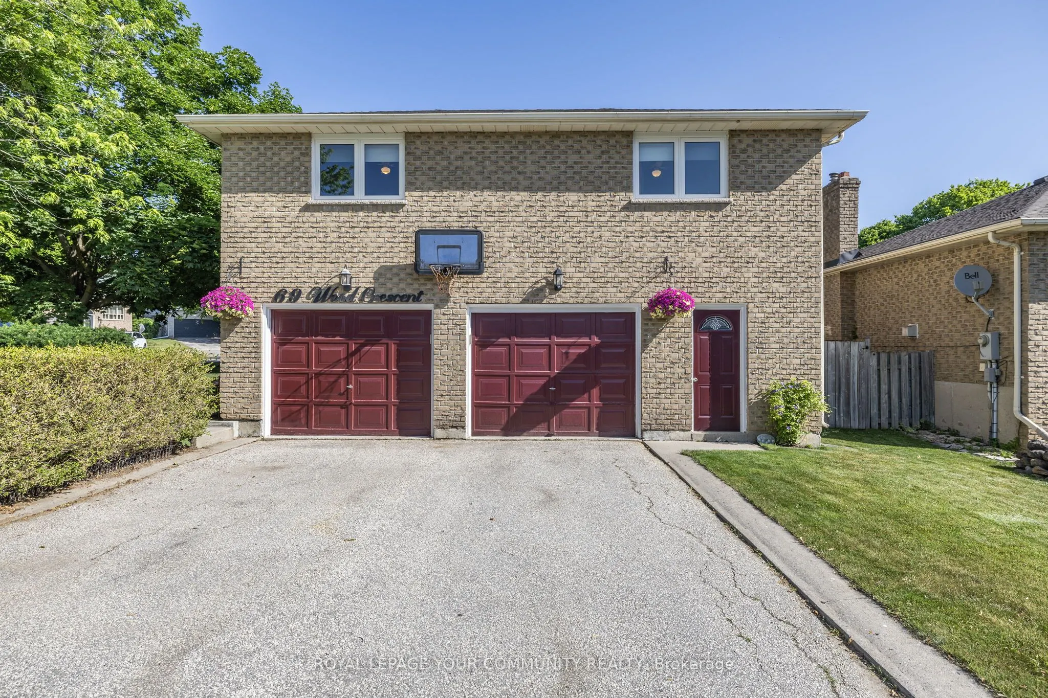 69 Wood Crescent
