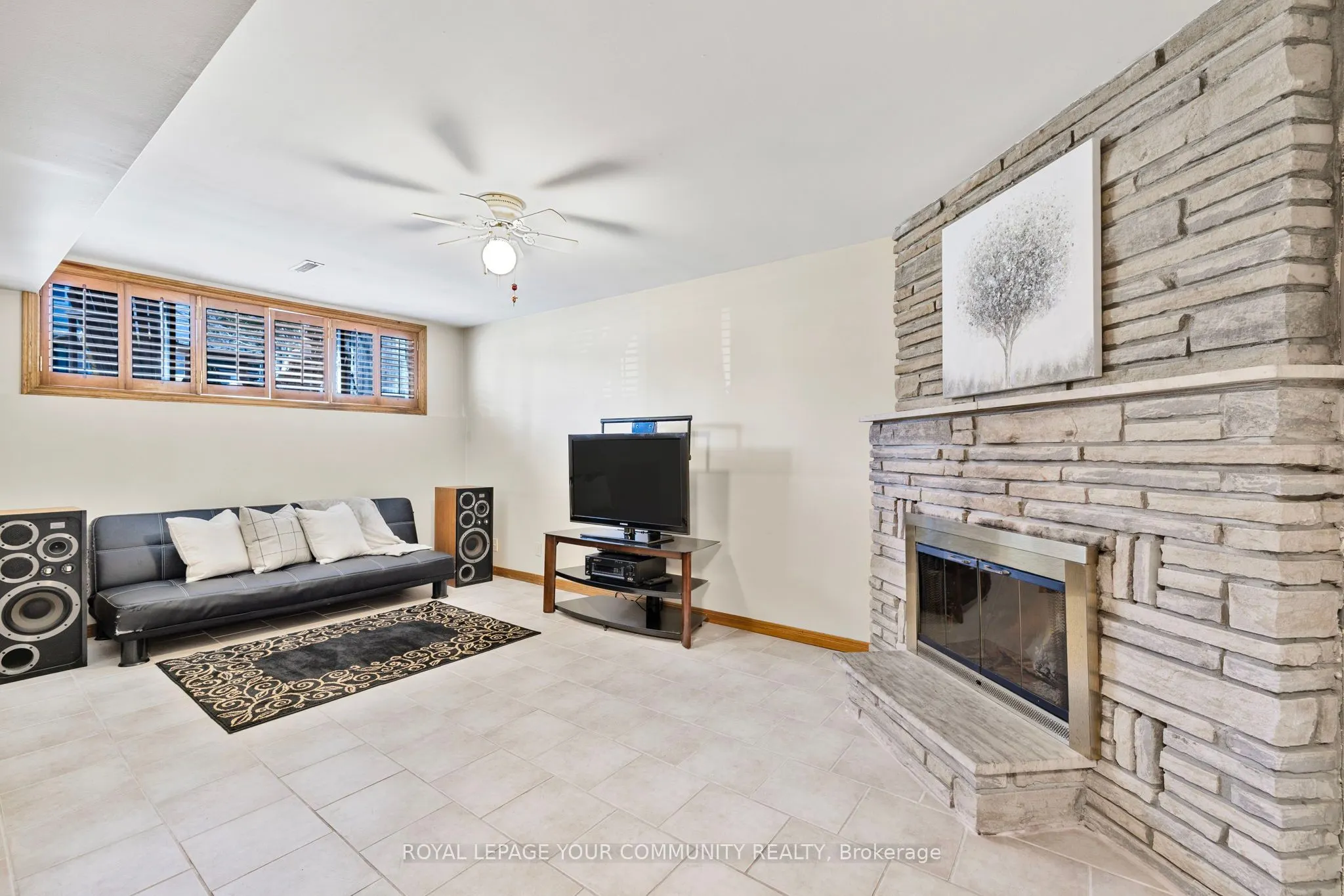 69 Wood Crescent