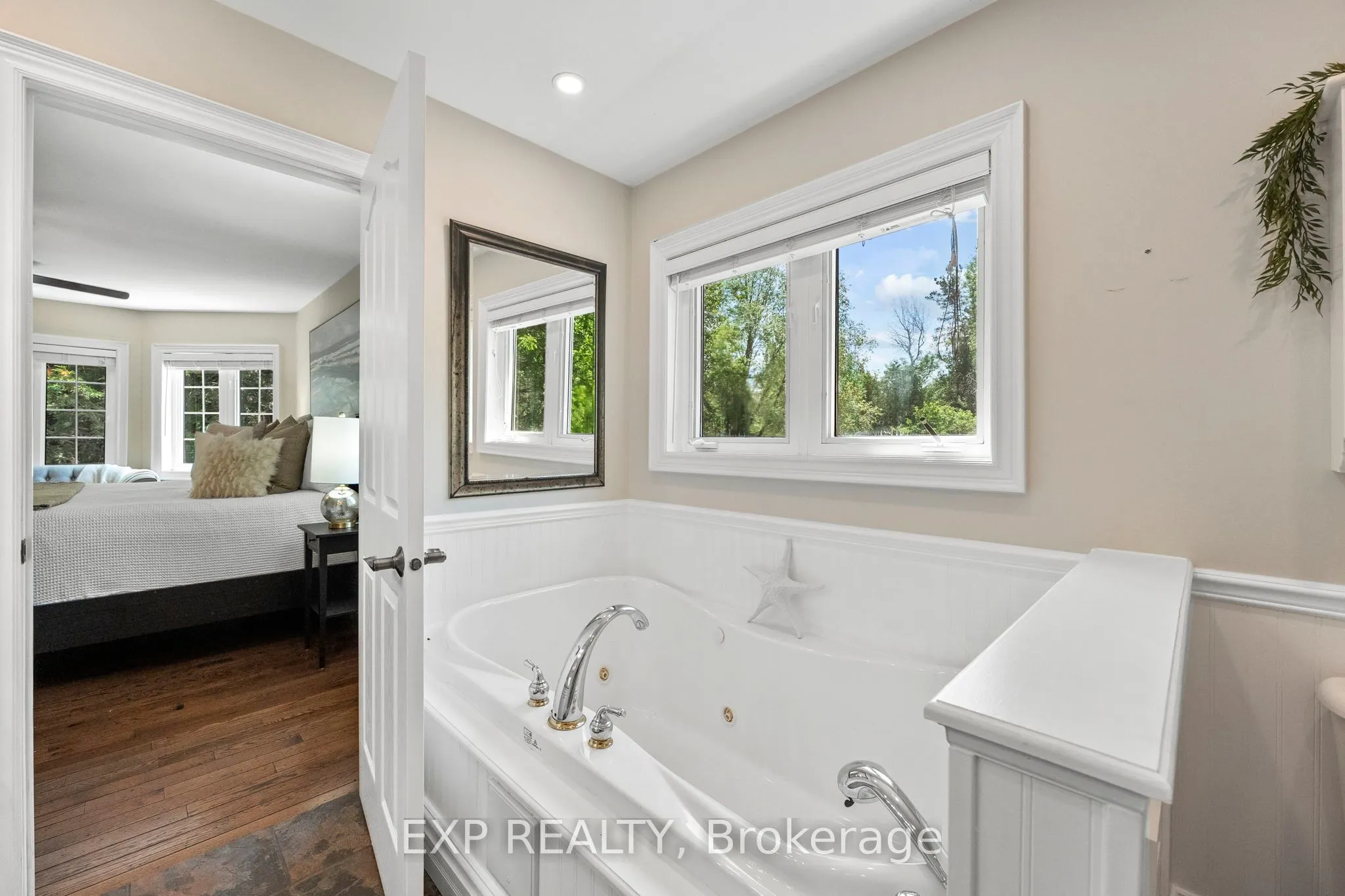 6 Gooseberry Lane