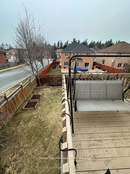 113 Reansbury Crescent