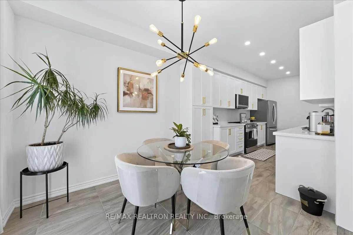 84 Ferragine Crescent