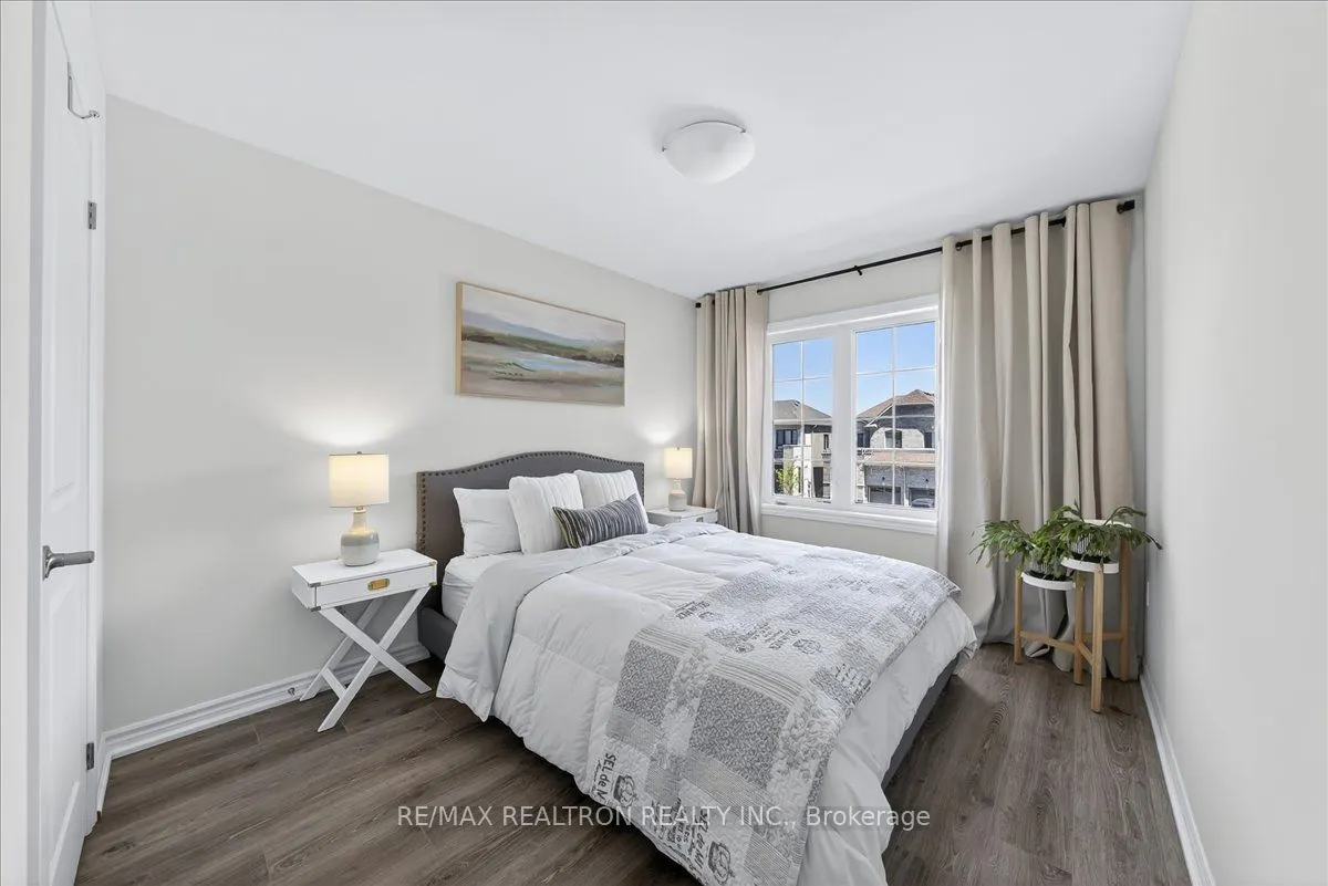 84 Ferragine Crescent