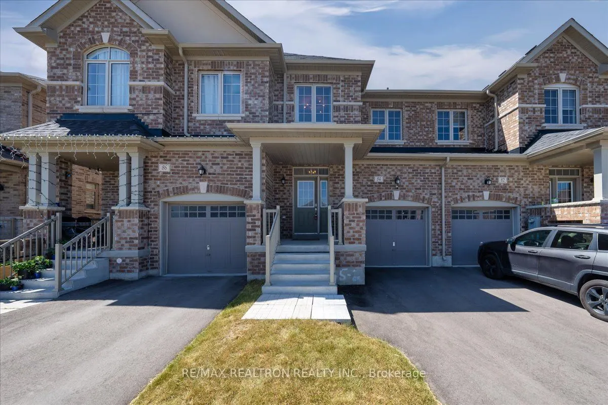 84 Ferragine Crescent