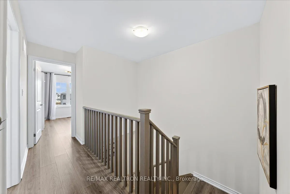 84 Ferragine Crescent
