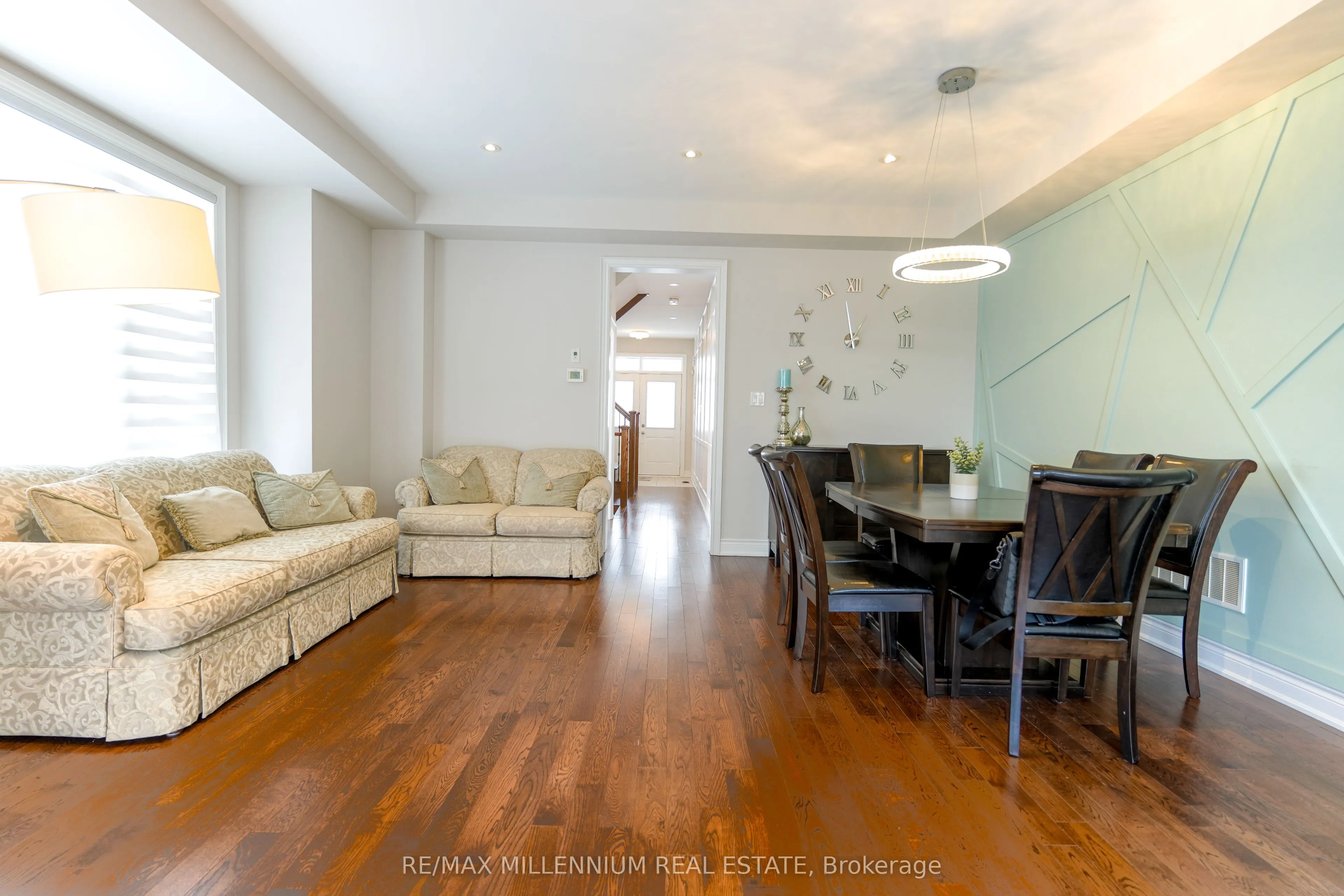 40 Frederick Pearson Street