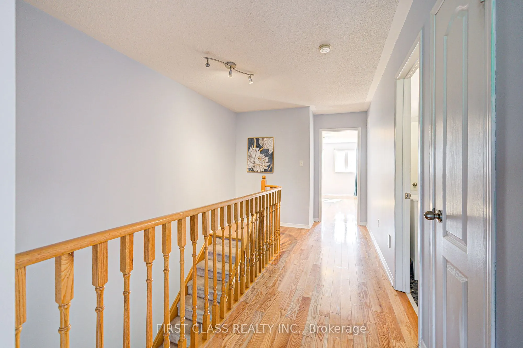 19 Benjamin Hood Crescent