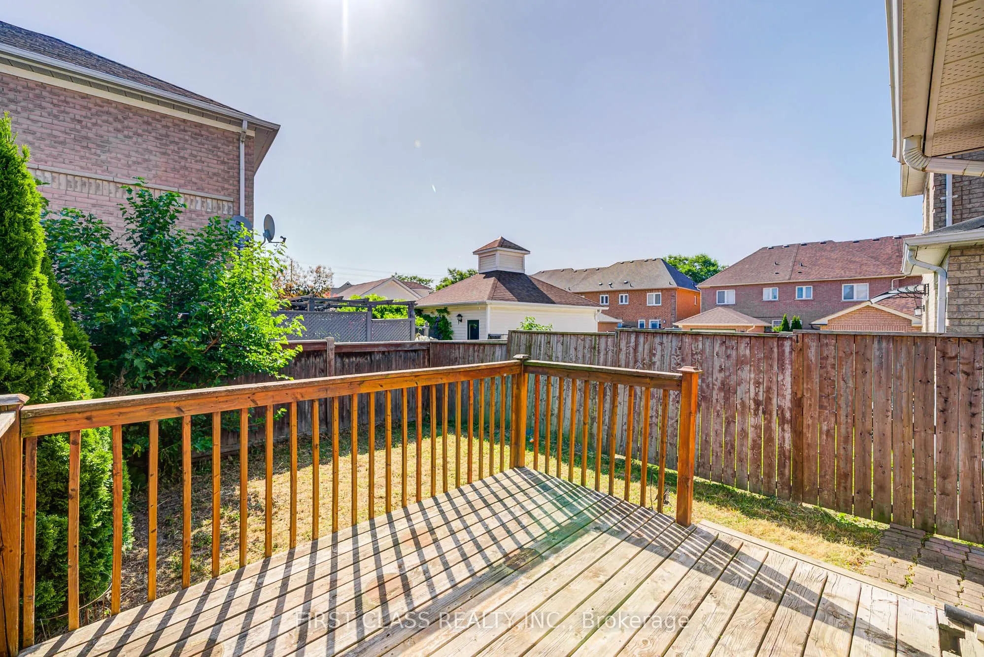 19 Benjamin Hood Crescent