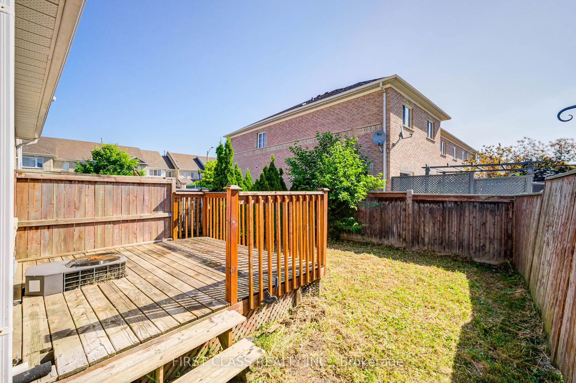 19 Benjamin Hood Crescent