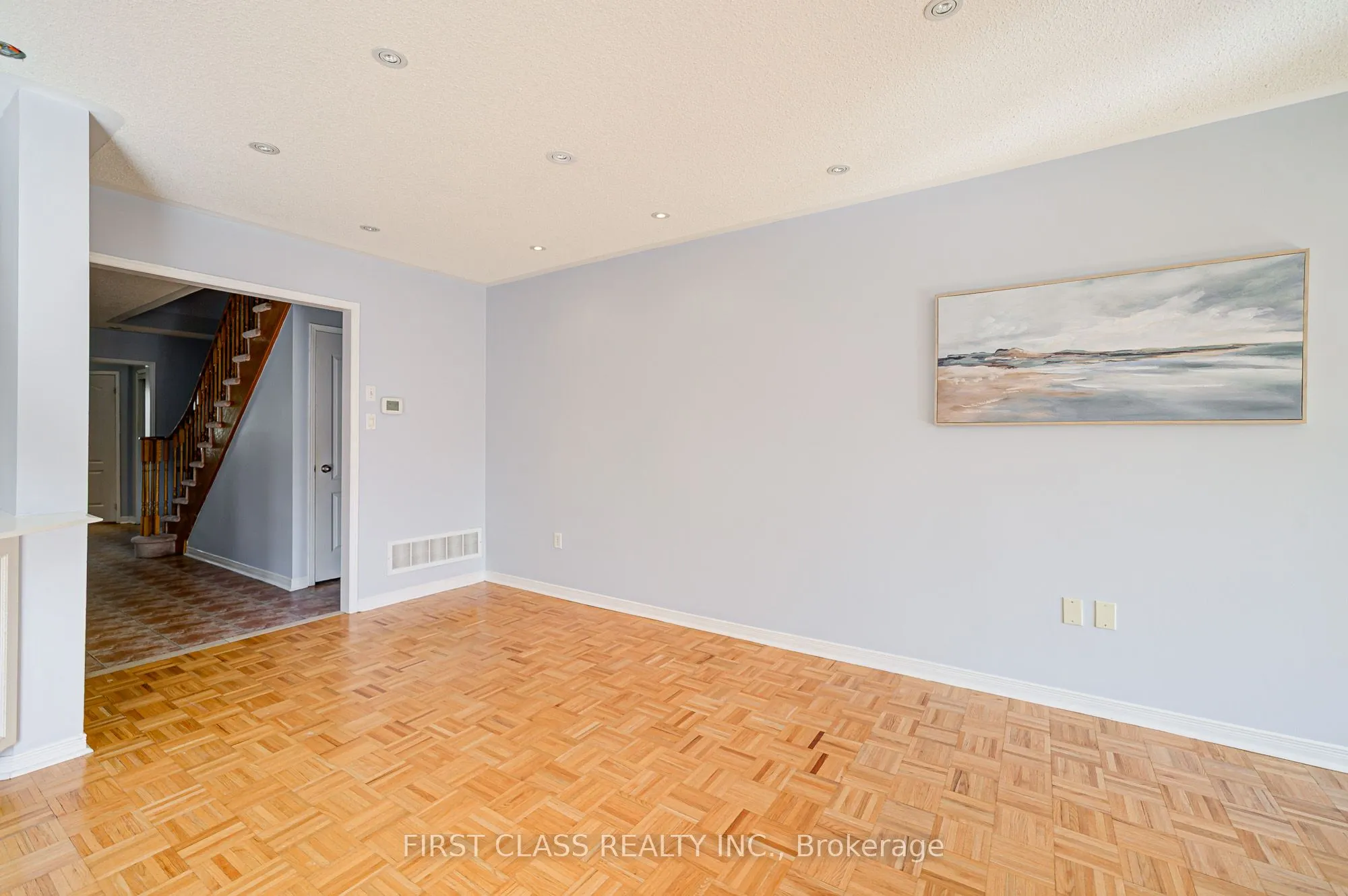 19 Benjamin Hood Crescent