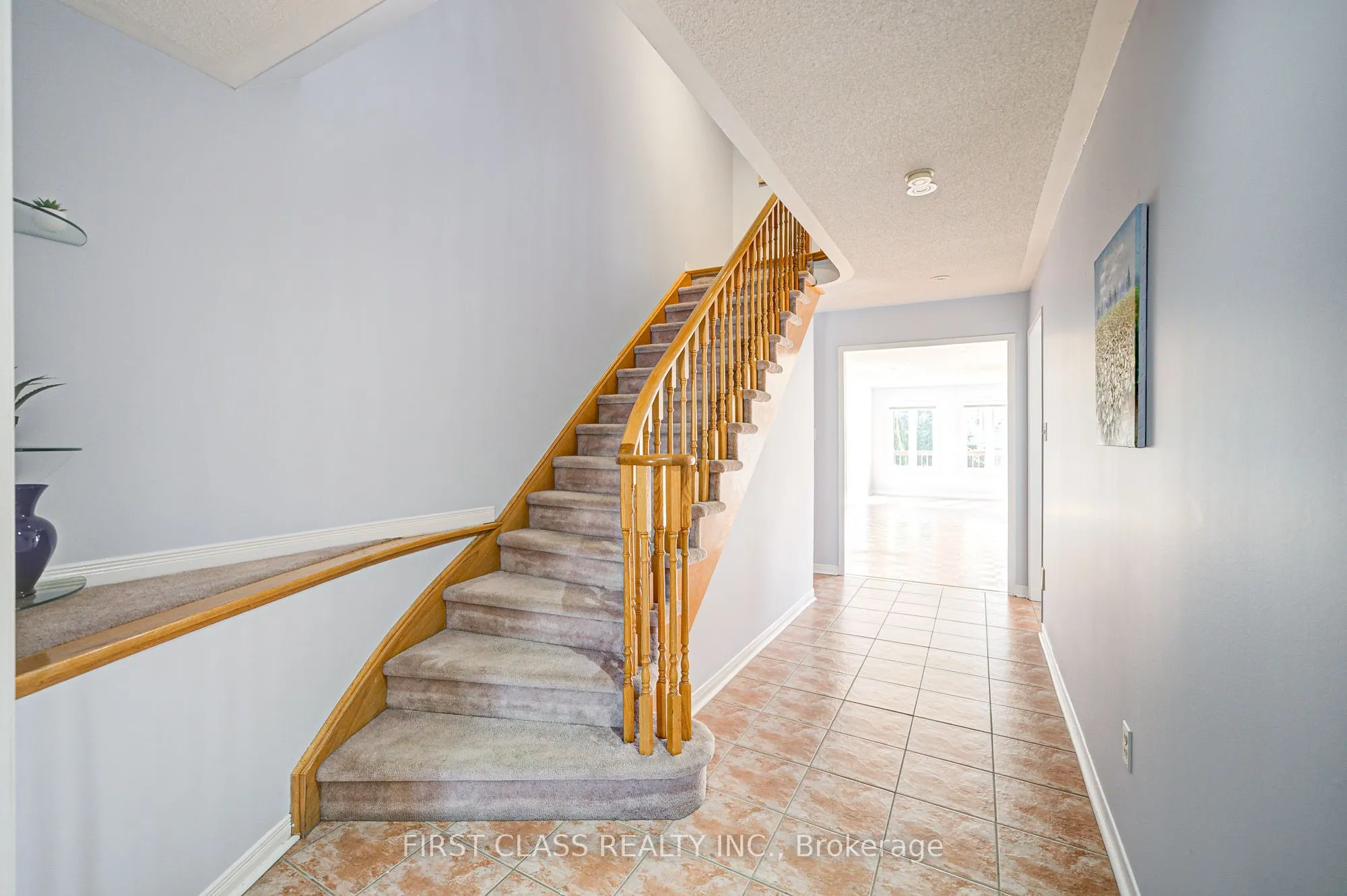 19 Benjamin Hood Crescent