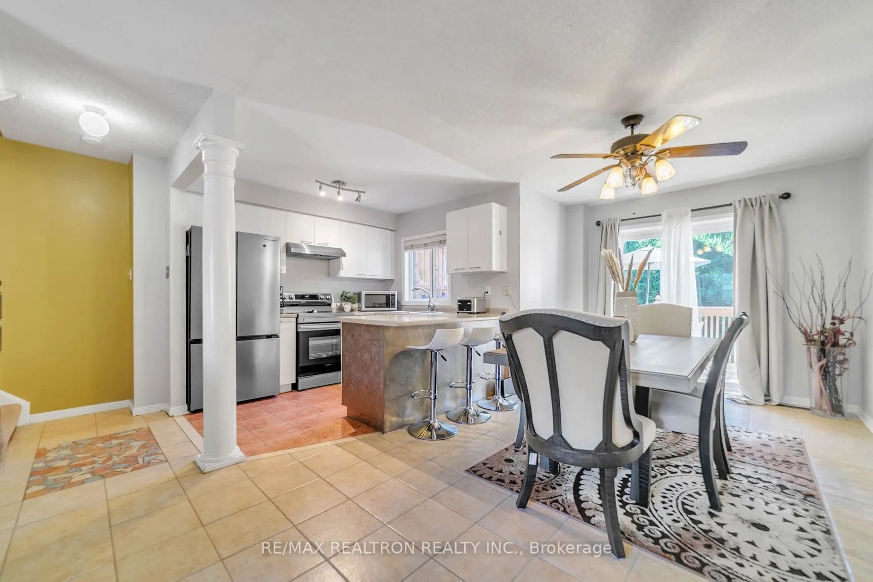 541 Bondi Avenue