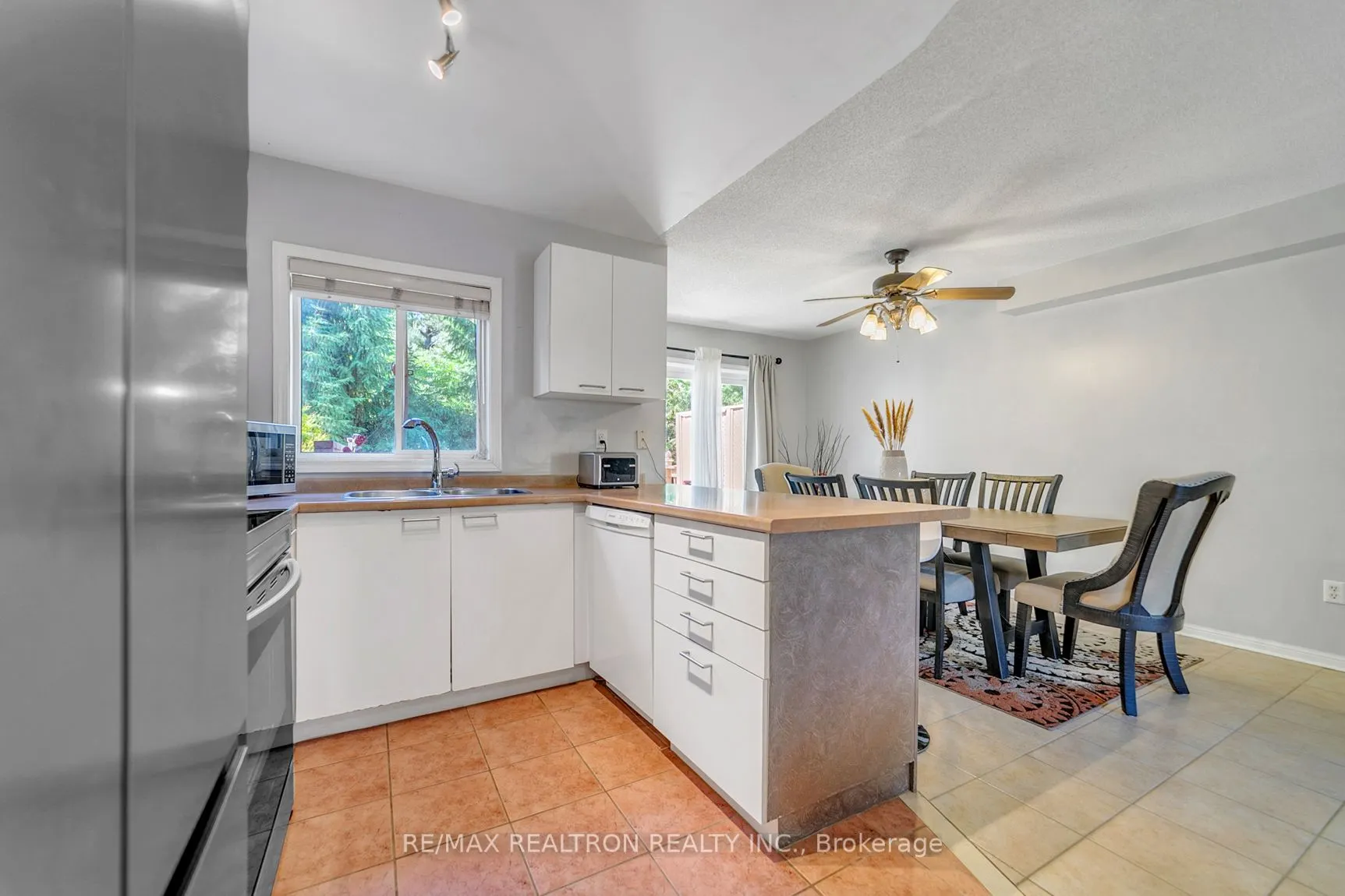 541 Bondi Avenue