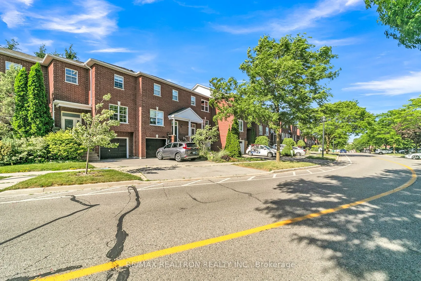 541 Bondi Avenue
