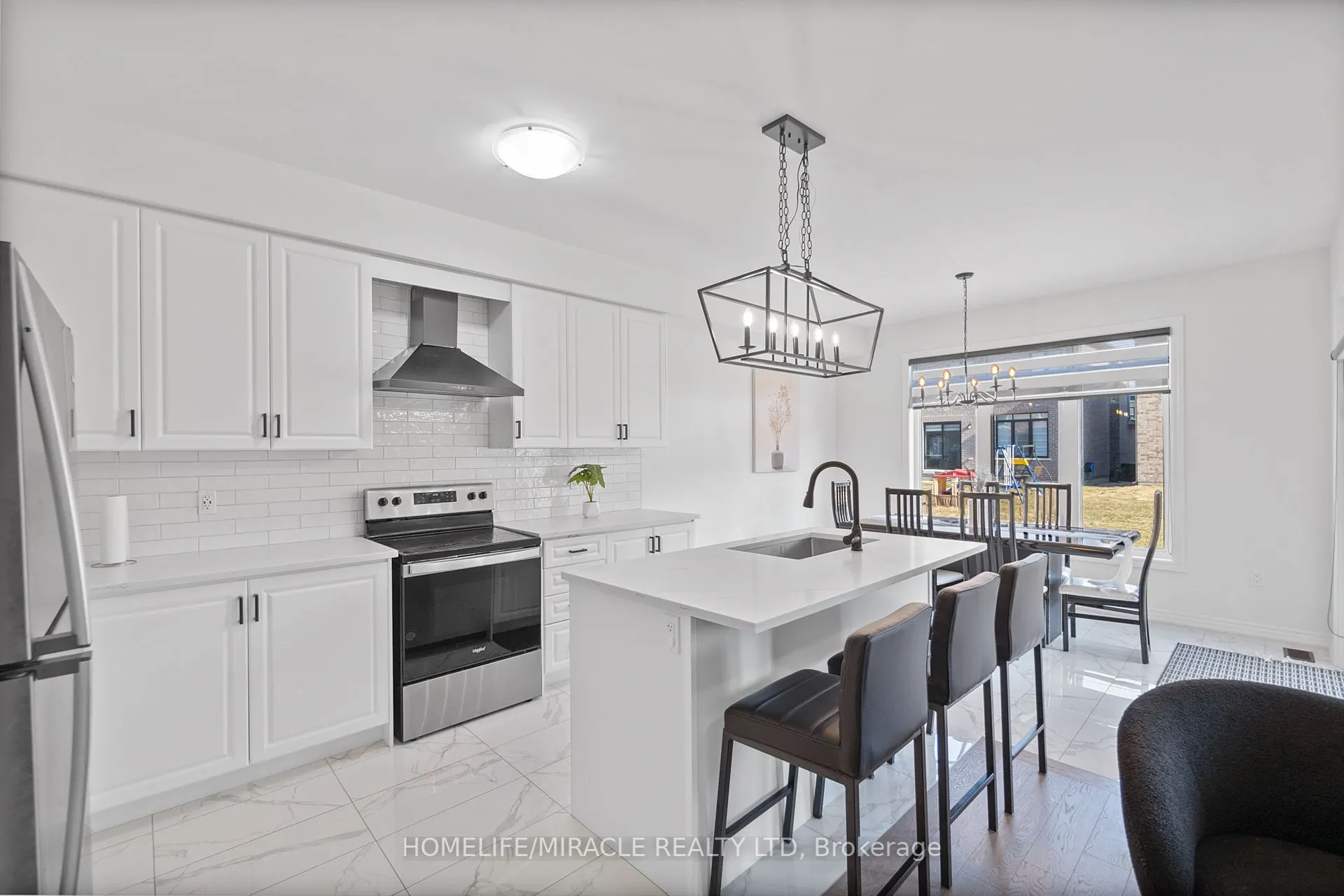 57 Ferragine Crescent