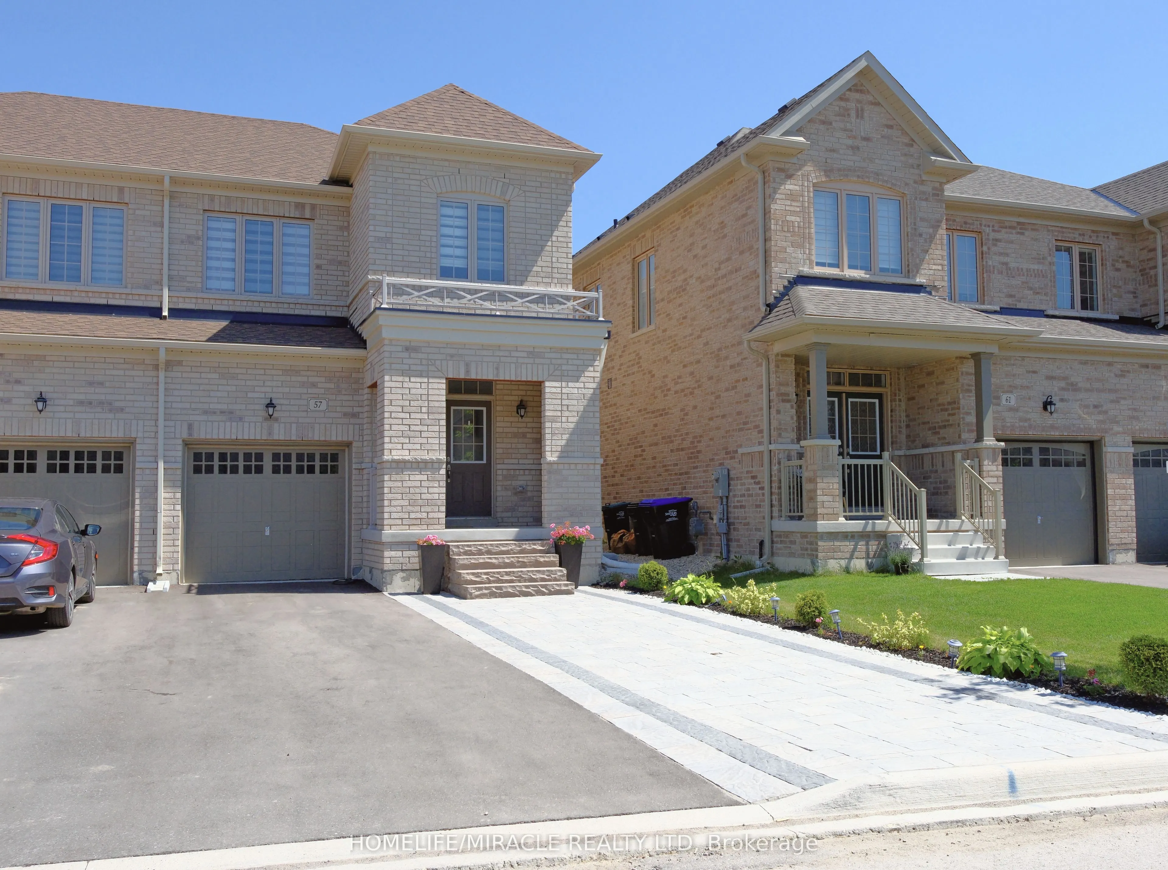 57 Ferragine Crescent