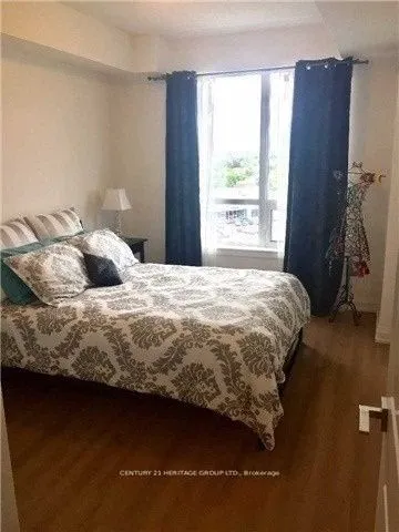 7161 Yonge Street, #718