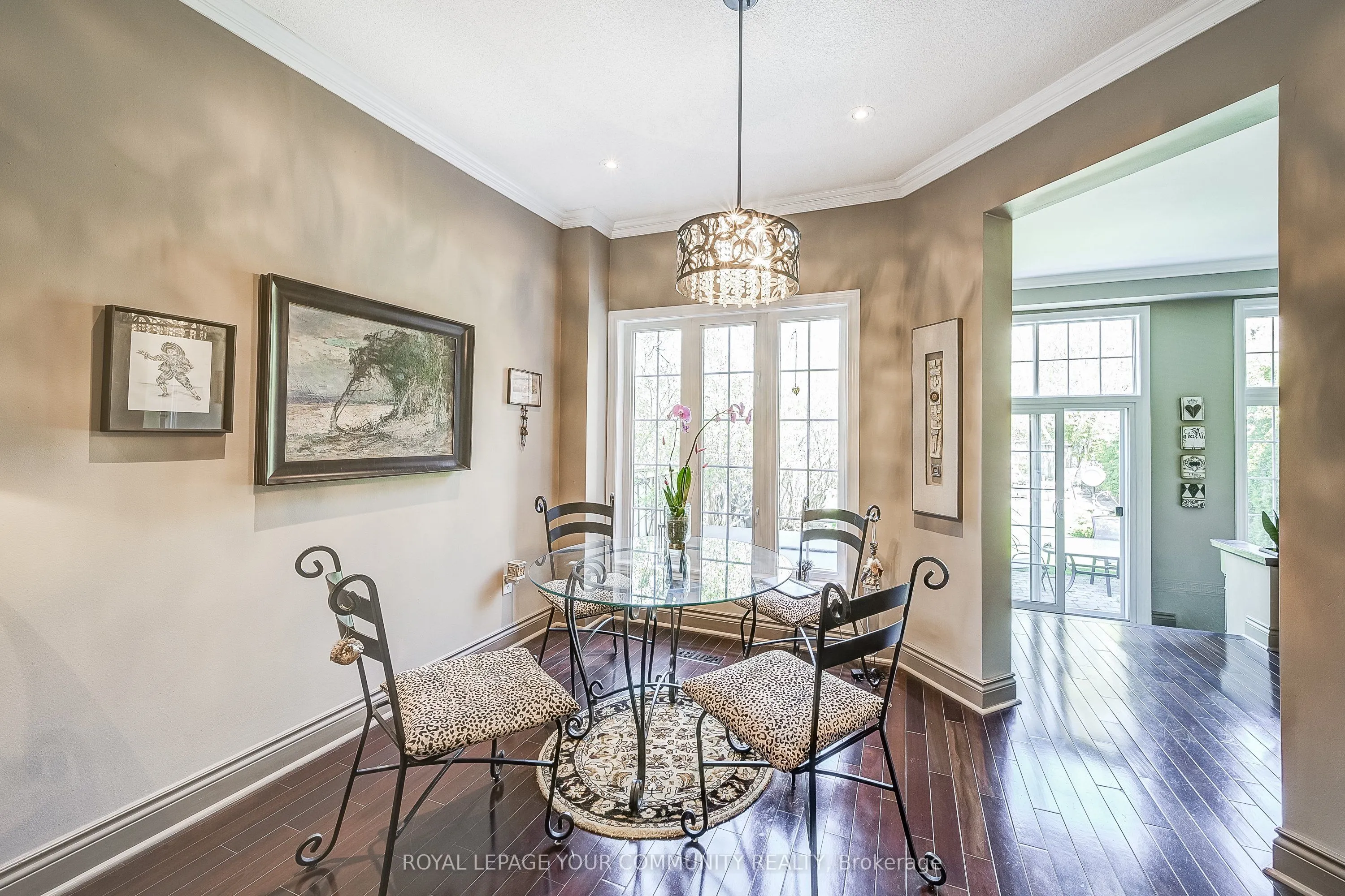 86 Downey Circle