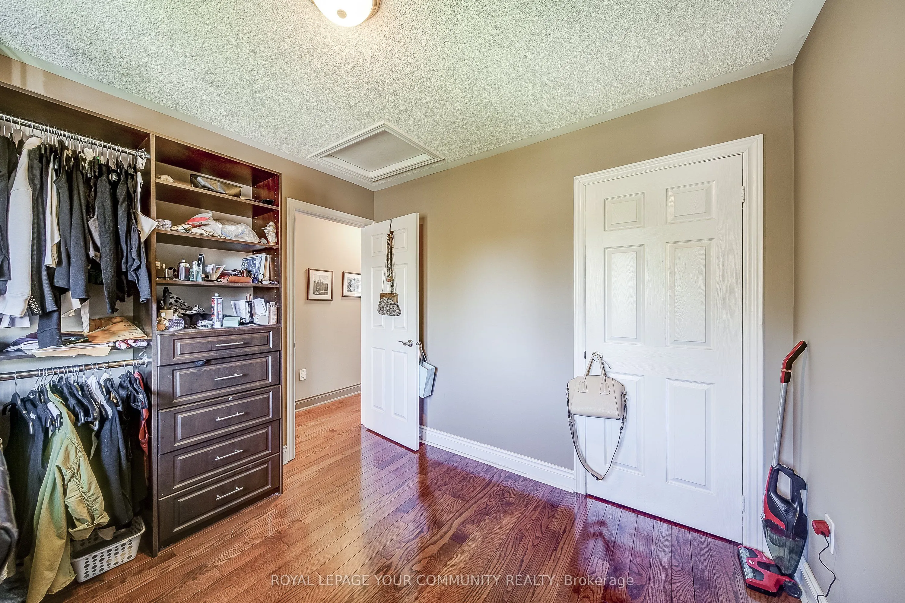86 Downey Circle