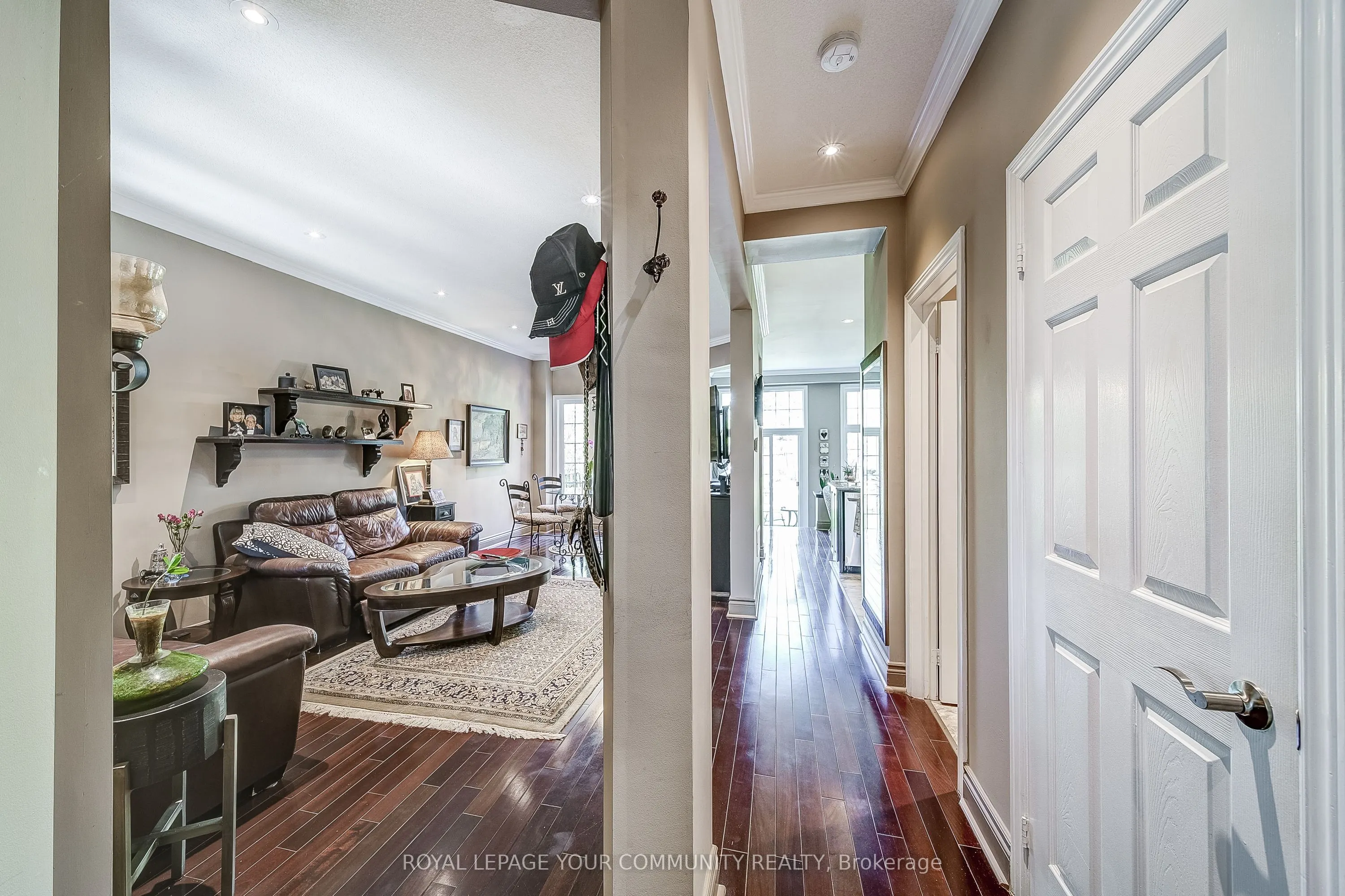 86 Downey Circle