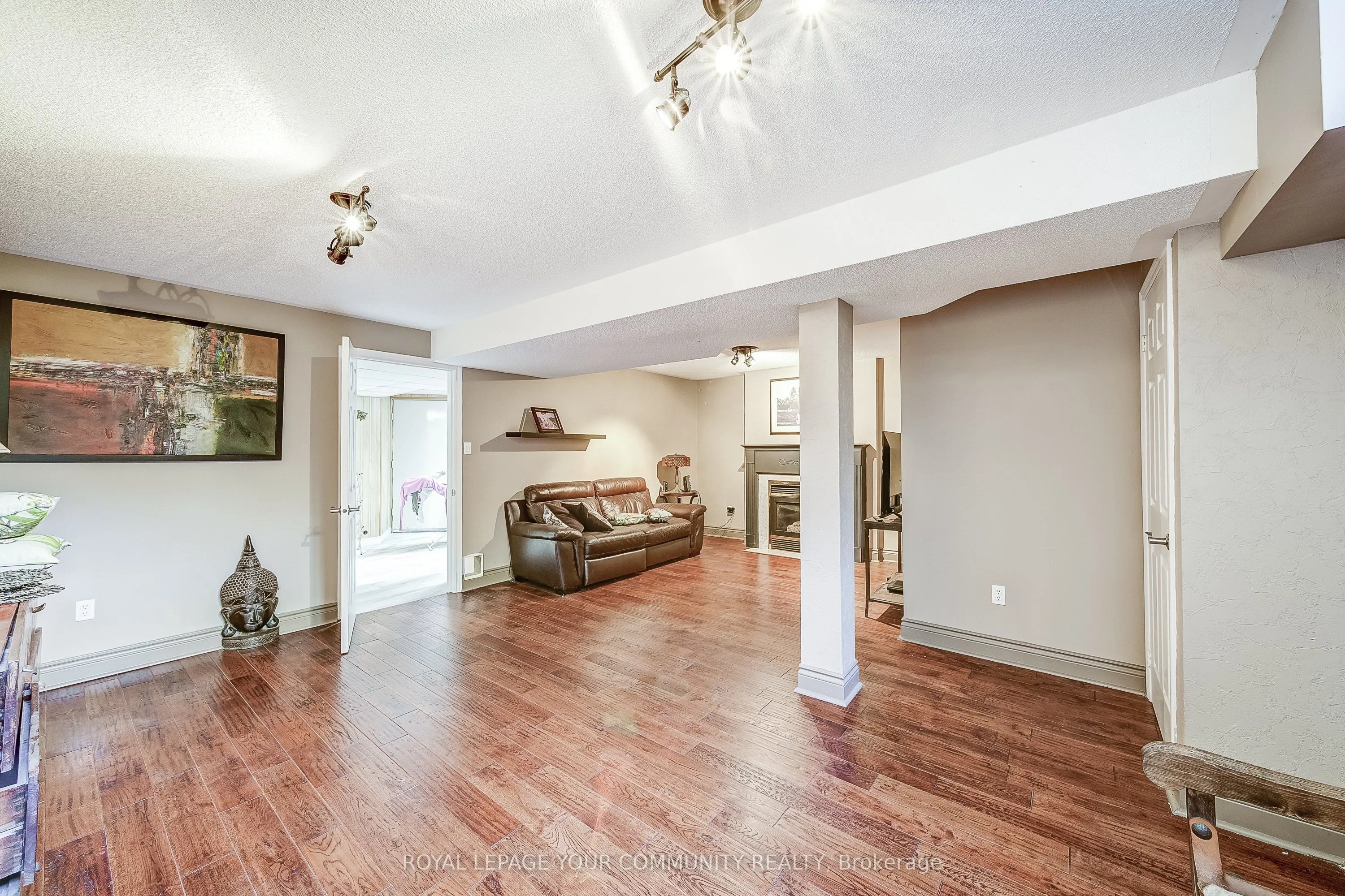 86 Downey Circle