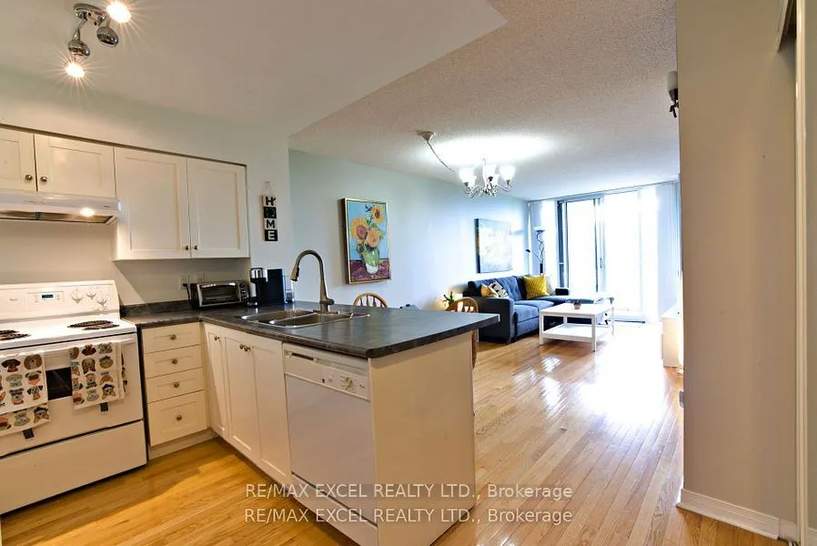 19 Northern Heights Drive, #410