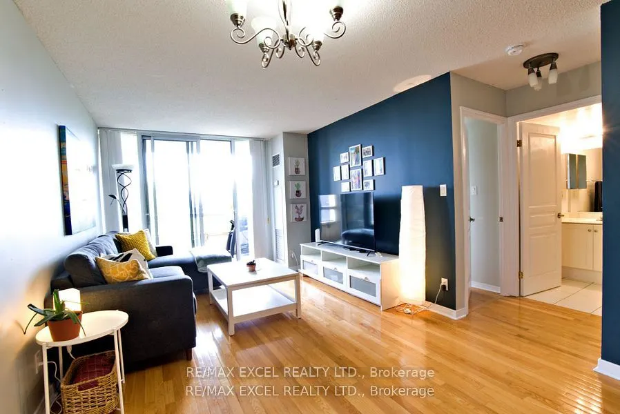 19 Northern Heights Drive, #410