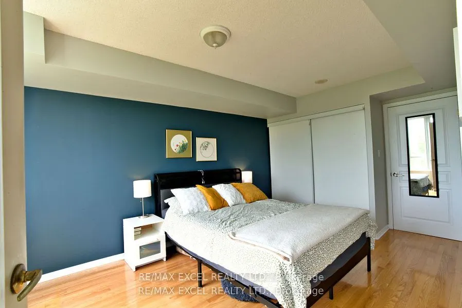 19 Northern Heights Drive, #410