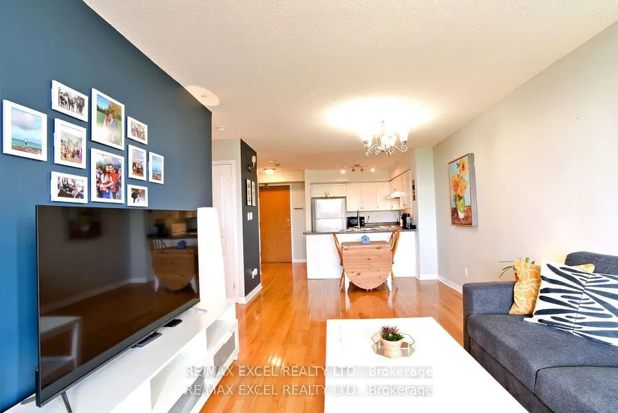 19 Northern Heights Drive, #410