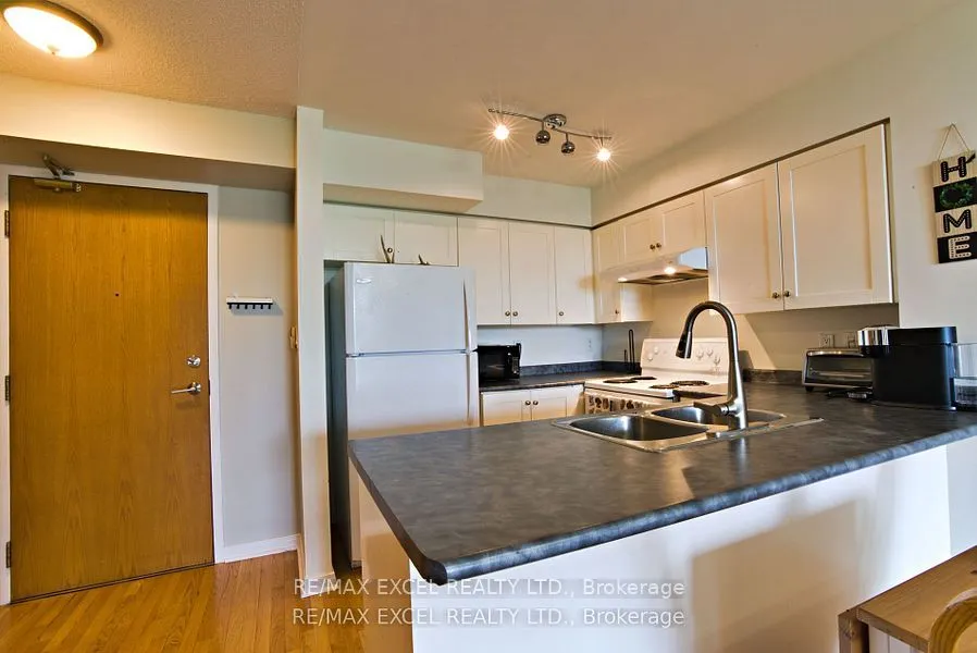 19 Northern Heights Drive, #410