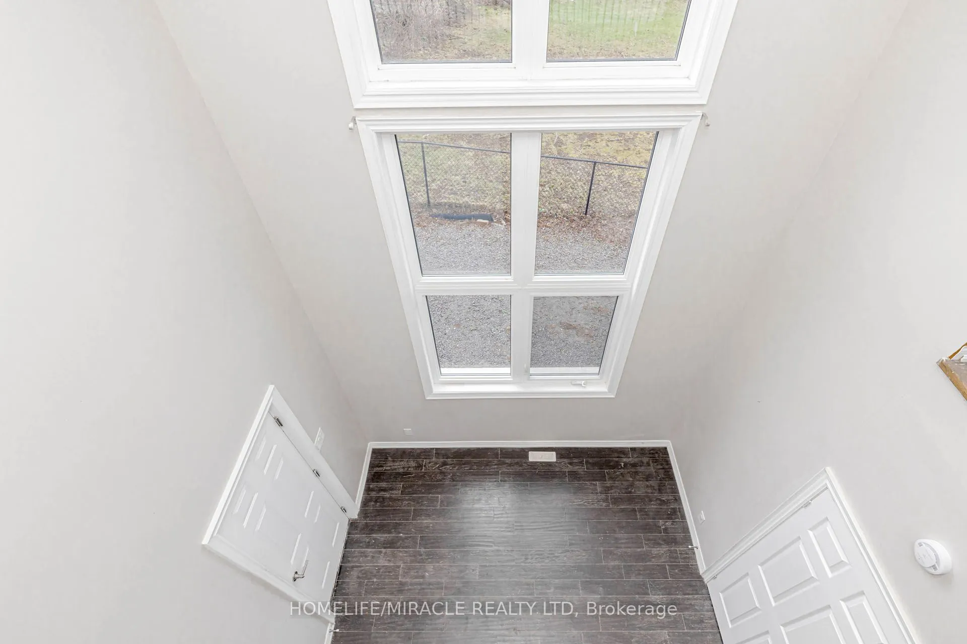 637 Simcoe Street
