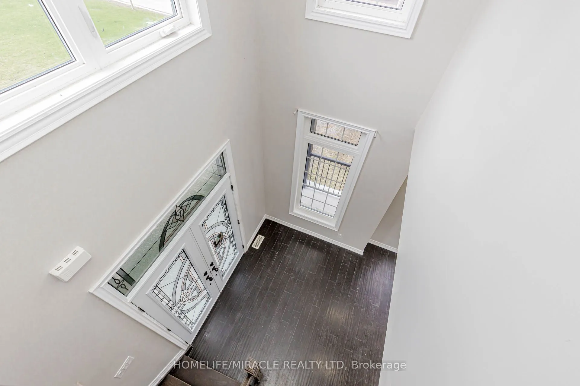 637 Simcoe Street