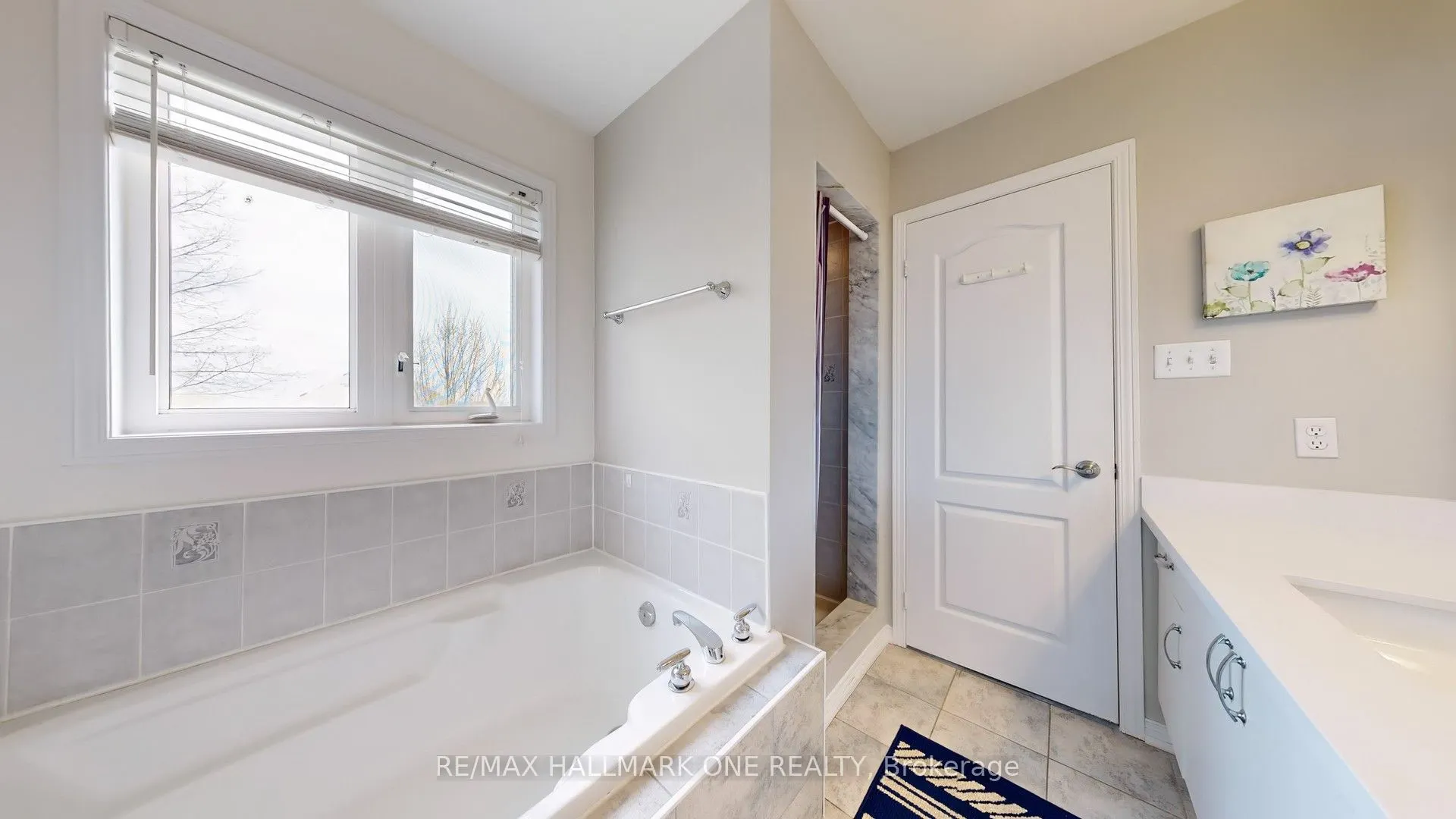 7 Laurendale Avenue