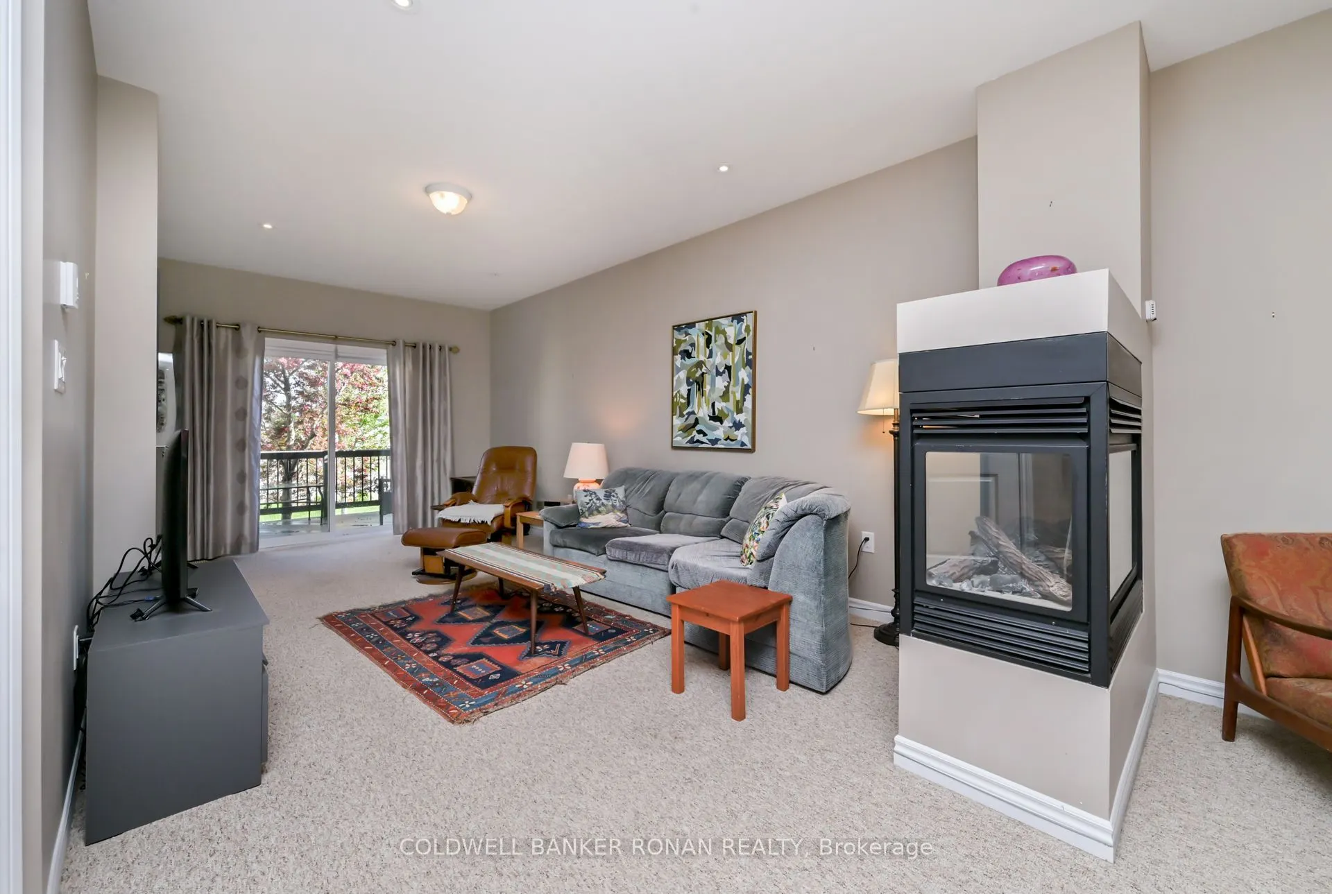 27 Kingsmere Crescent