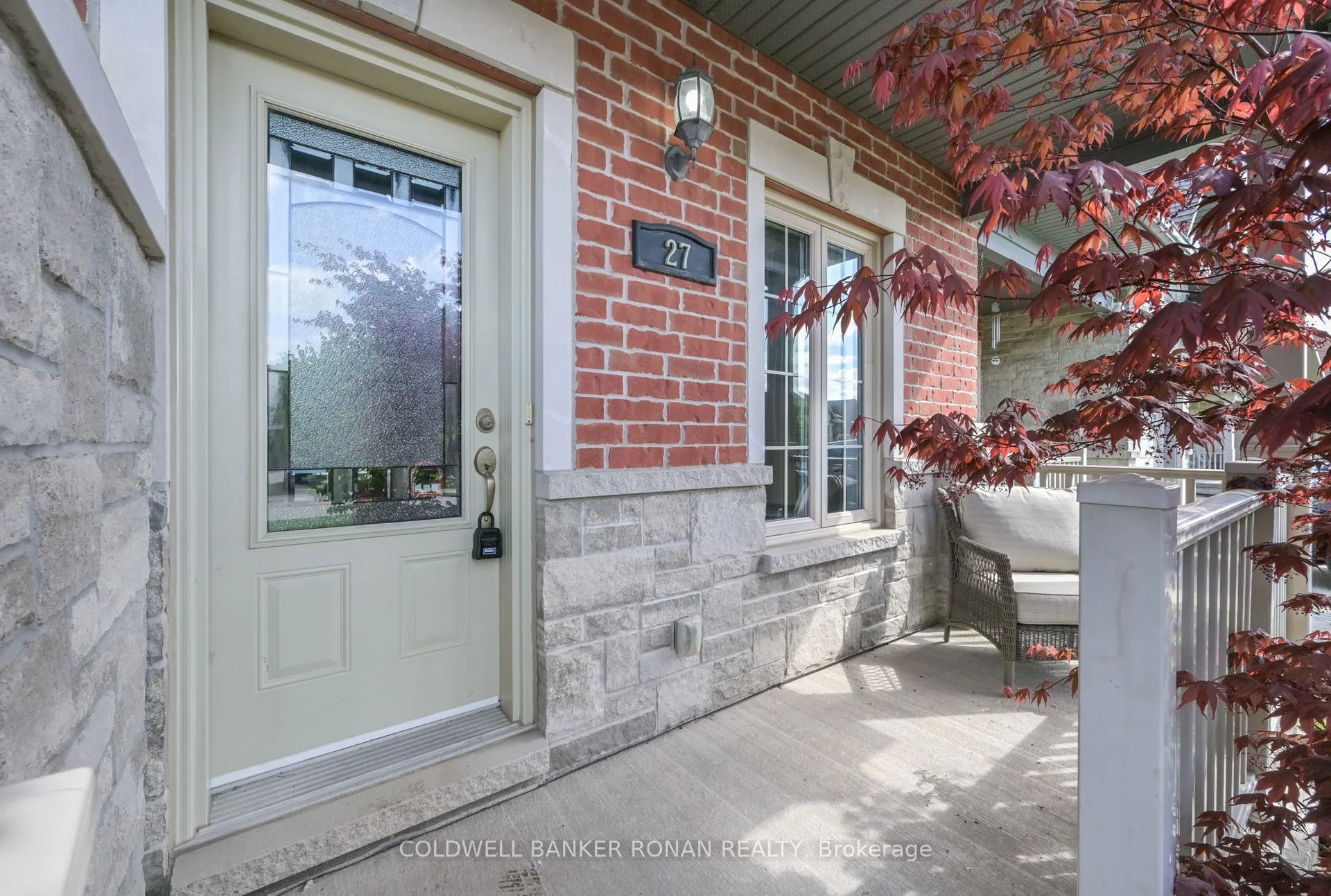 27 Kingsmere Crescent