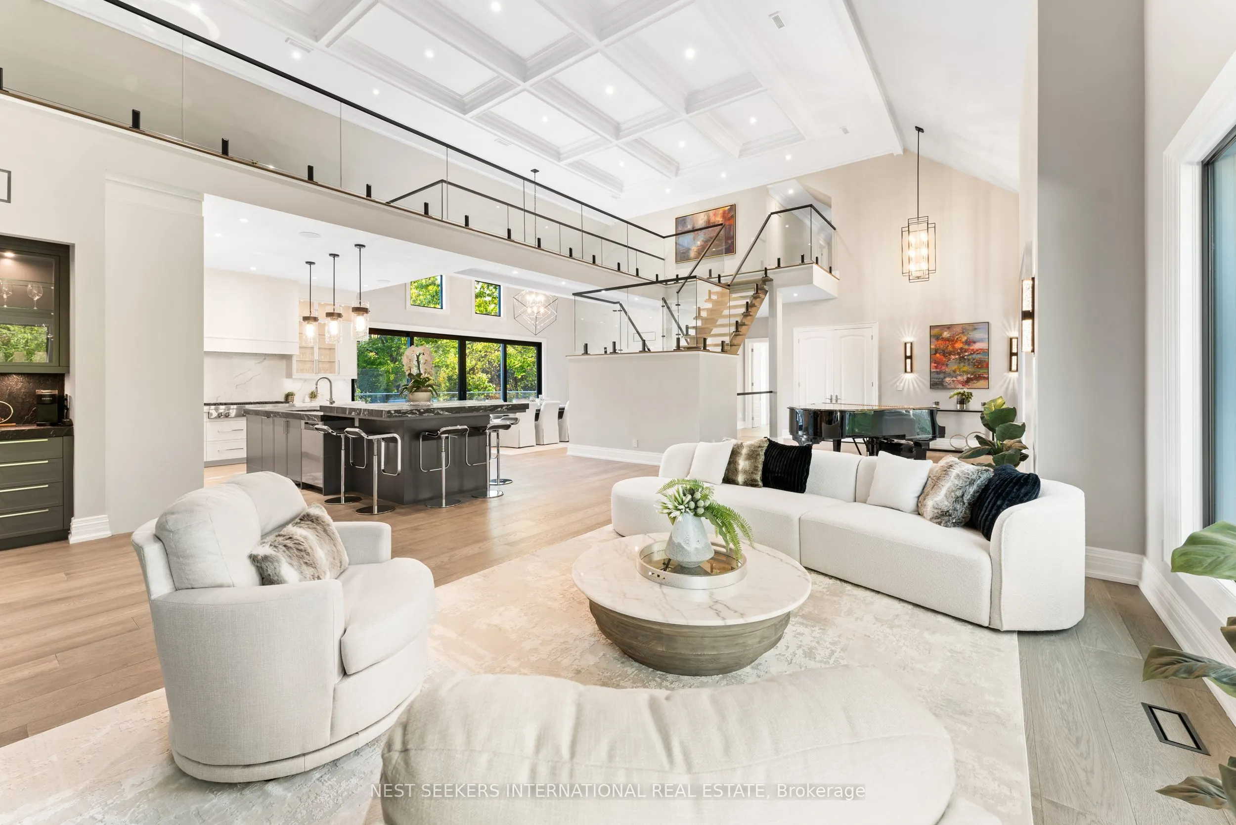141 Kingscross Drive