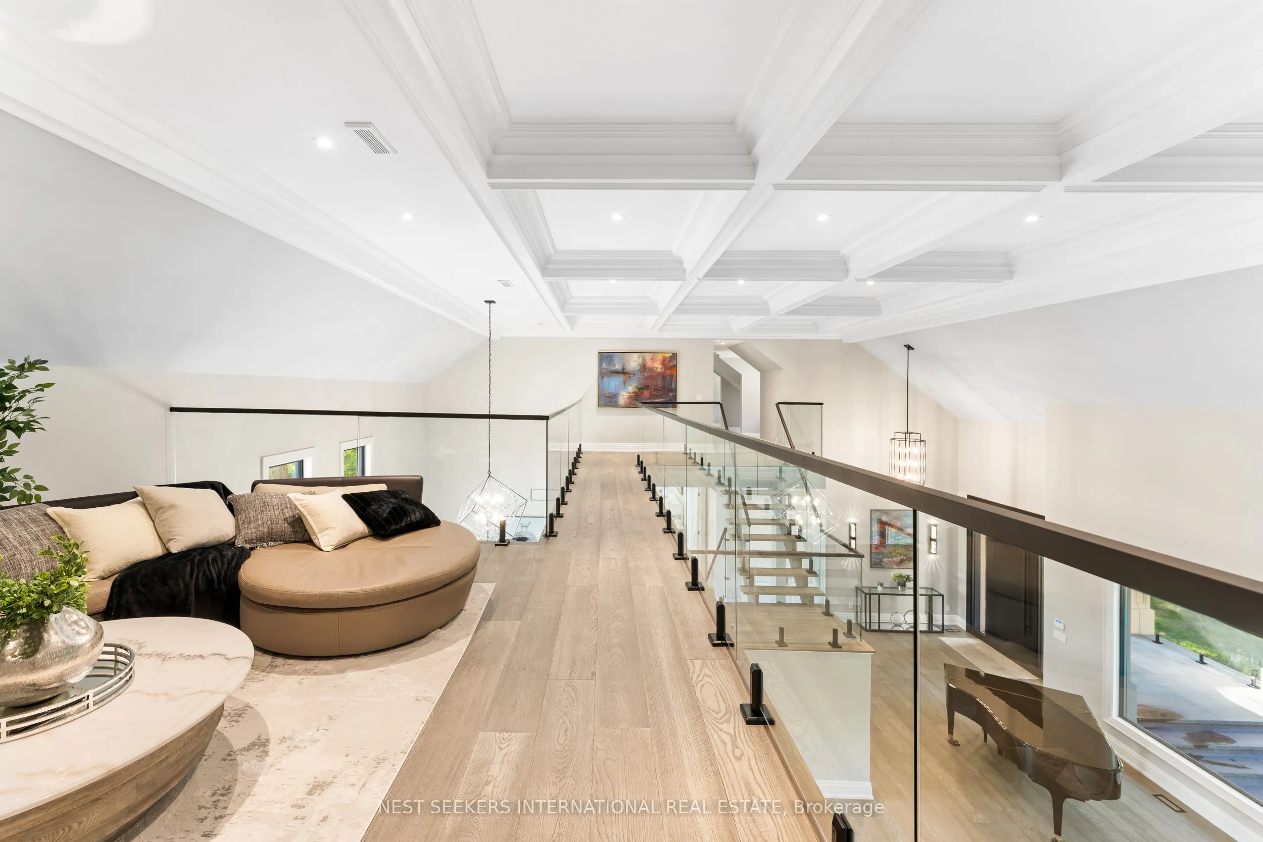 141 Kingscross Drive