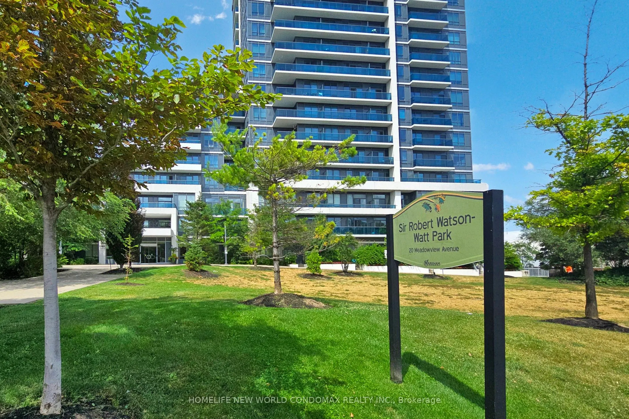 7165 Yonge Street, #1906