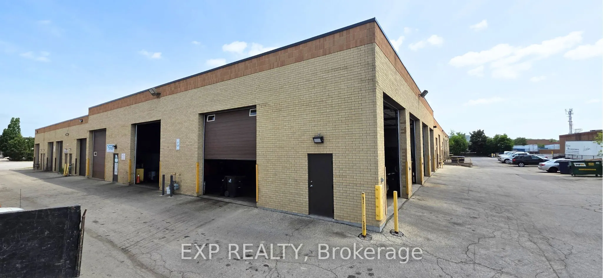 45 Casmir Court, #18