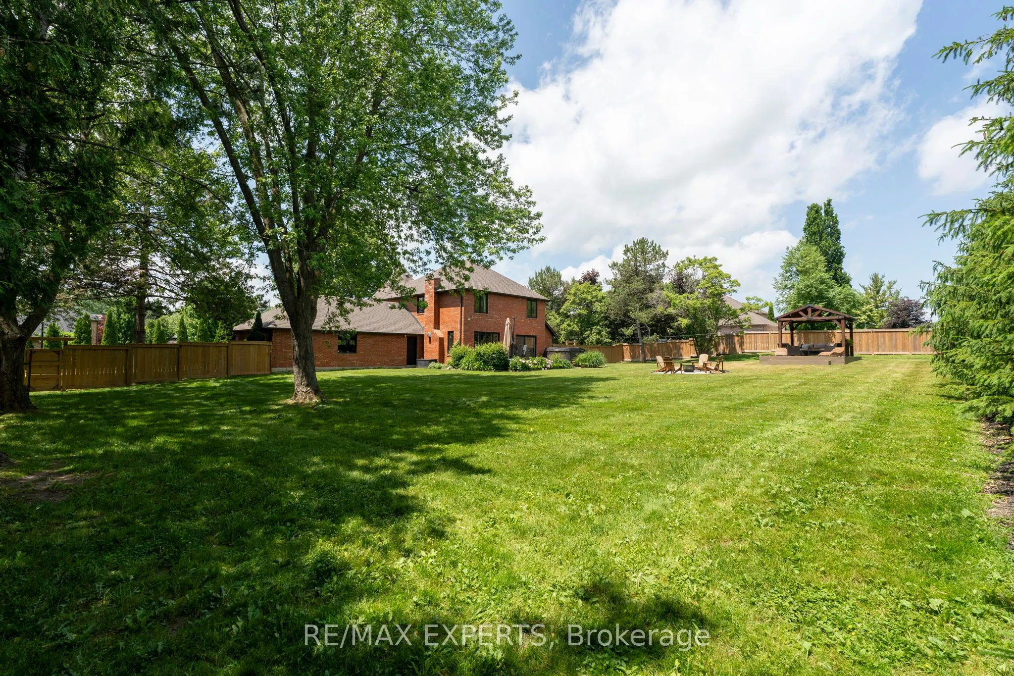 21 McCutcheon Avenue