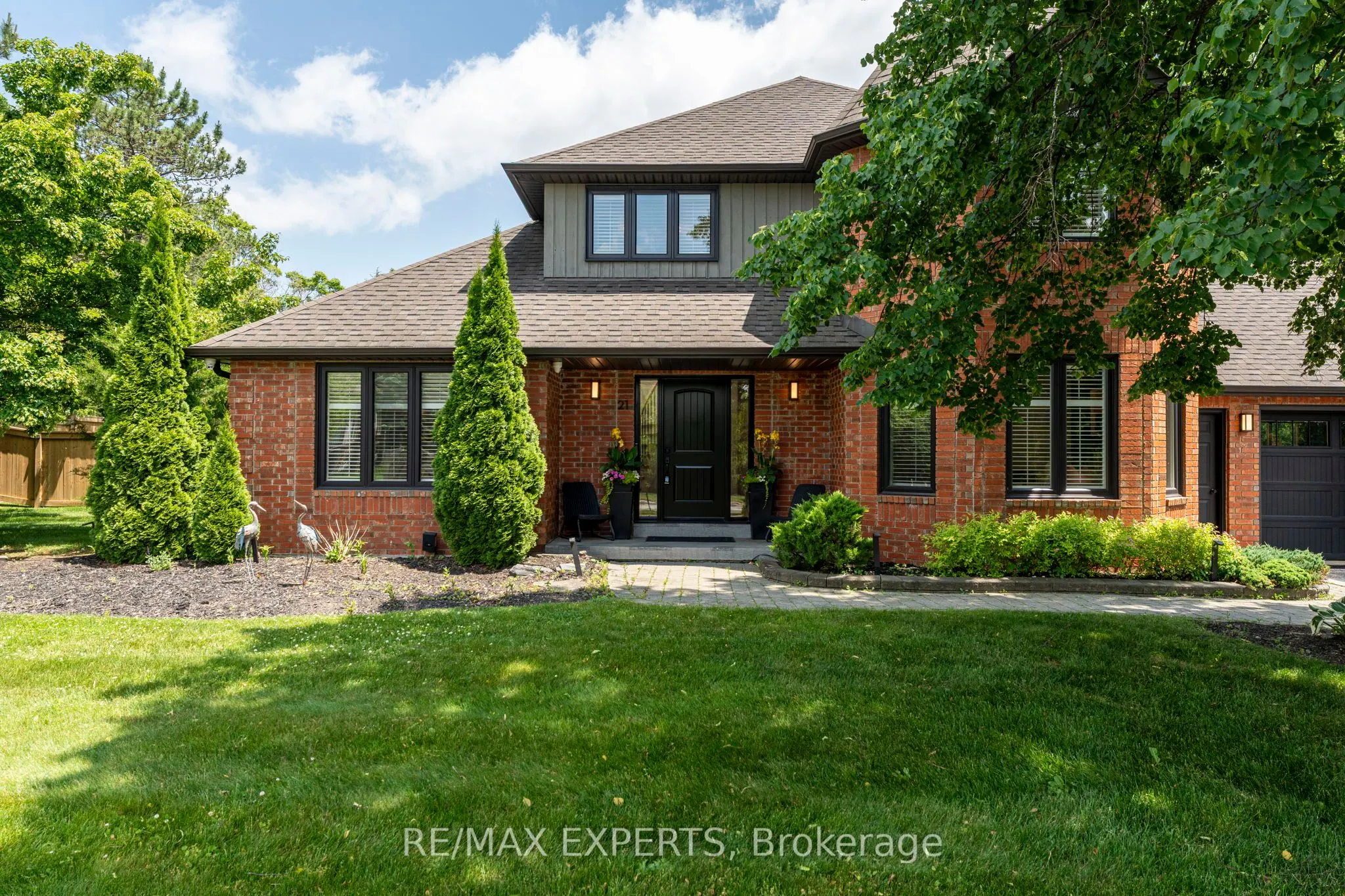 21 McCutcheon Avenue
