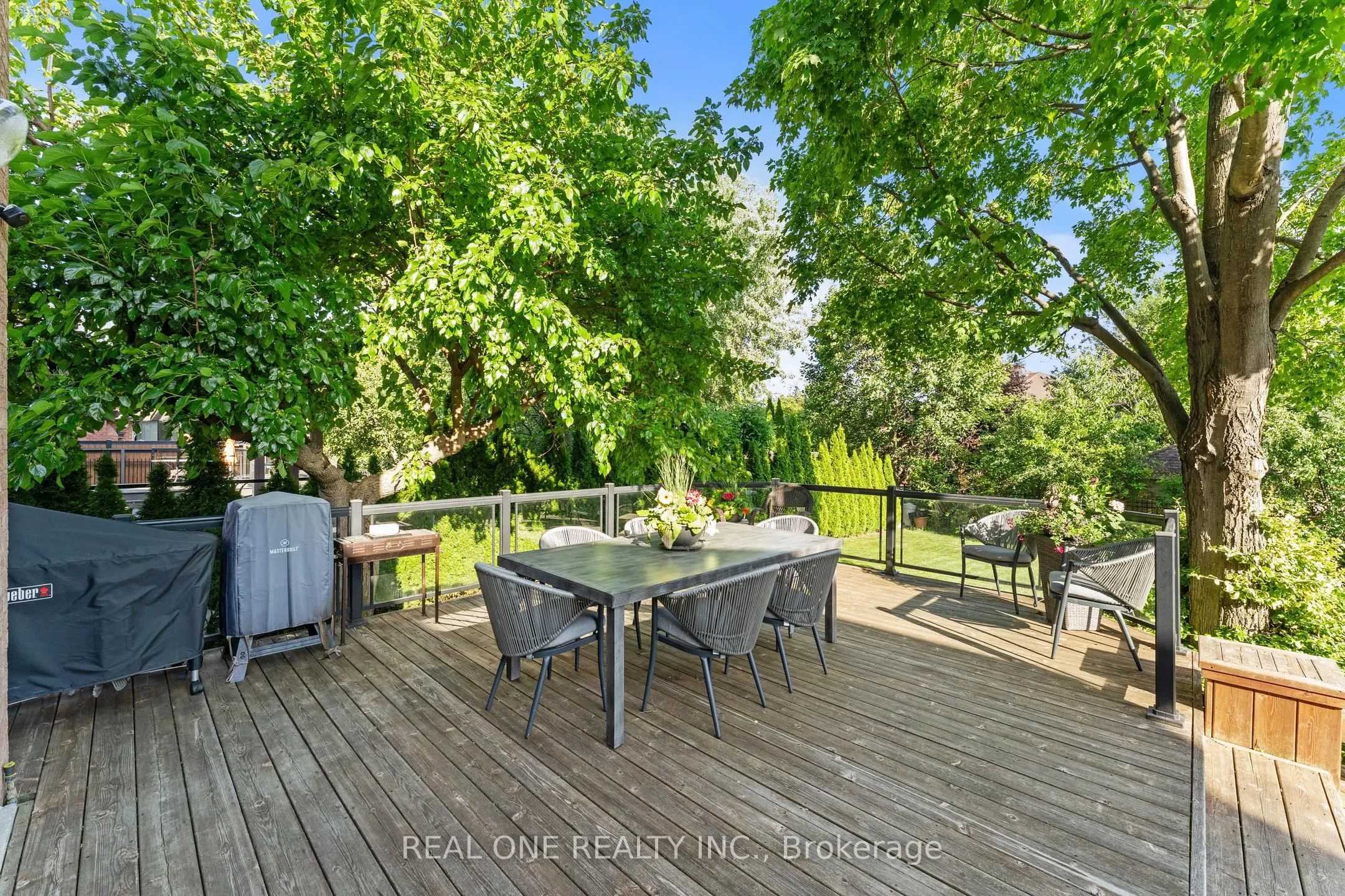 111 Cartwright Boulevard