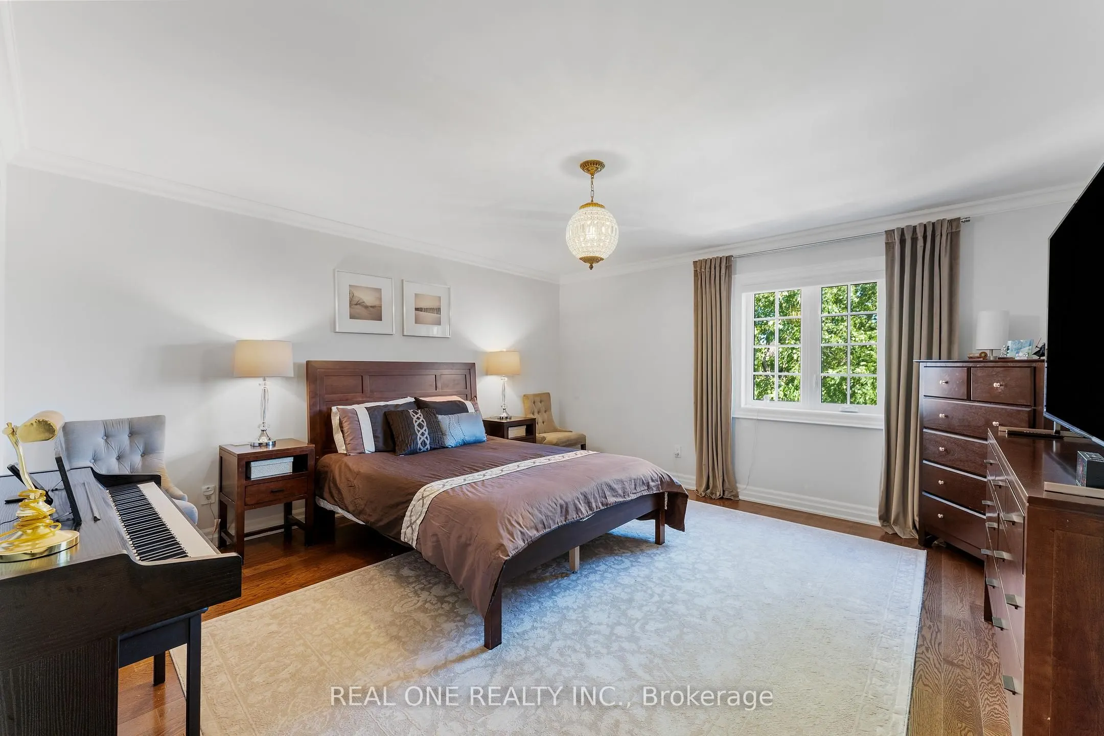 111 Cartwright Boulevard